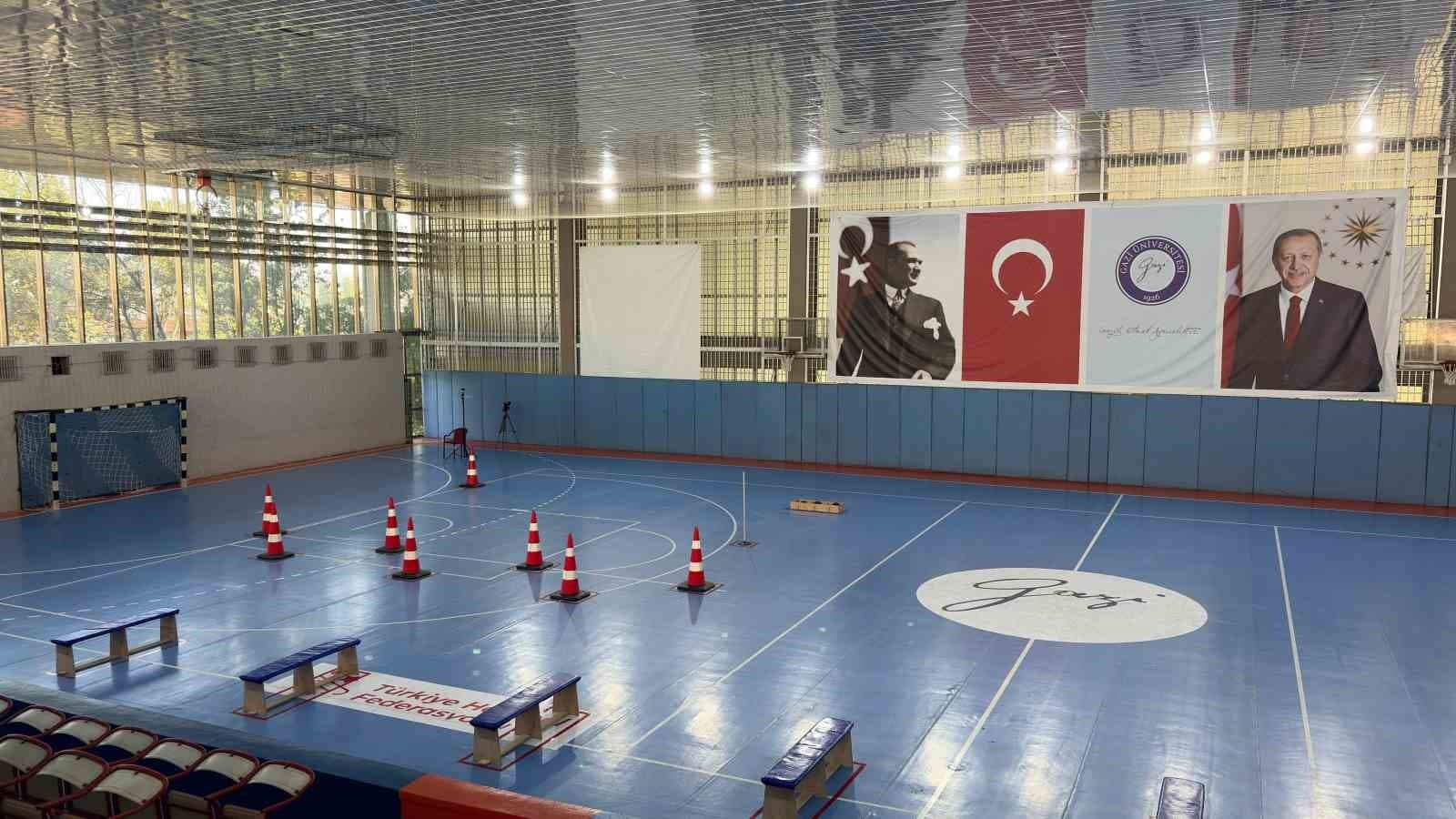 ÖZYES, İki Yıldır ÖSYM Tarafından Merkezi Sınav Olarak Uygulanıyor
