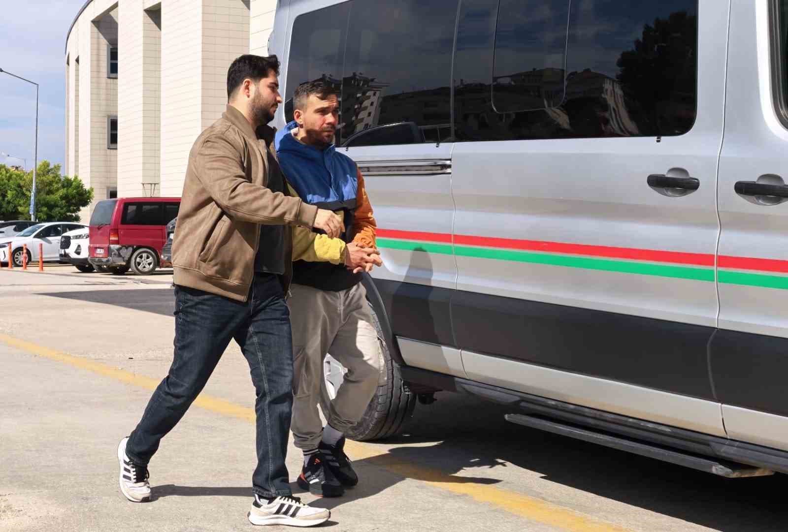 Bursa'da Kaçan Şüpheli Üzerinden 50 Gram Bonzai Bulundu
