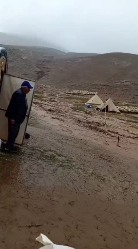 Tunceli’de Şiddetli Yağış Sonrası Üreticiler Zorluk Yaşadı