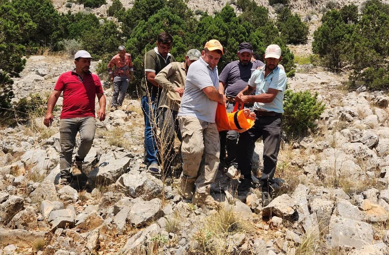 Karaman'da Kaya Düşmesi Sonucu Avcı Yaralandı