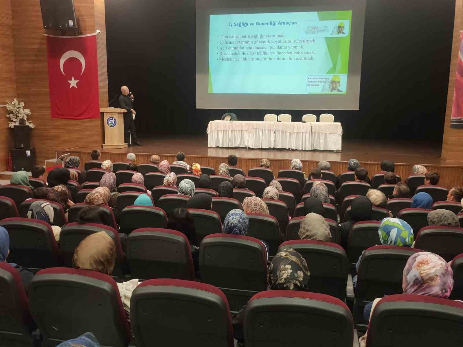 Vezirköprü Belediyesi Personeline Kapsamlı İş Sağlığı ve Güvenliği Eğitimi