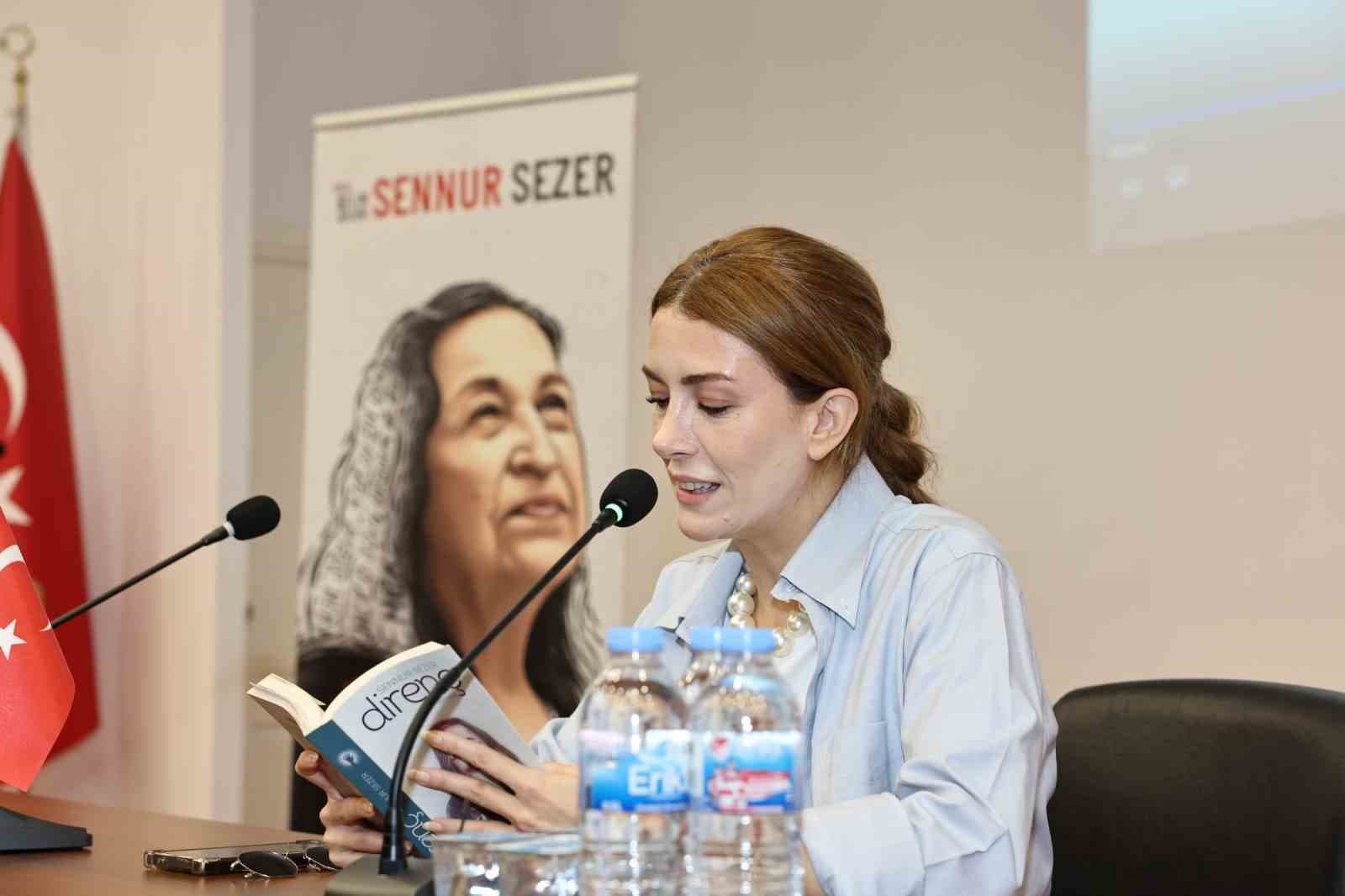 Oyuncu Elit Andaç Çam, Nilüfer'de Gençlerle ve Fabrika İşçileriyle Buluştu