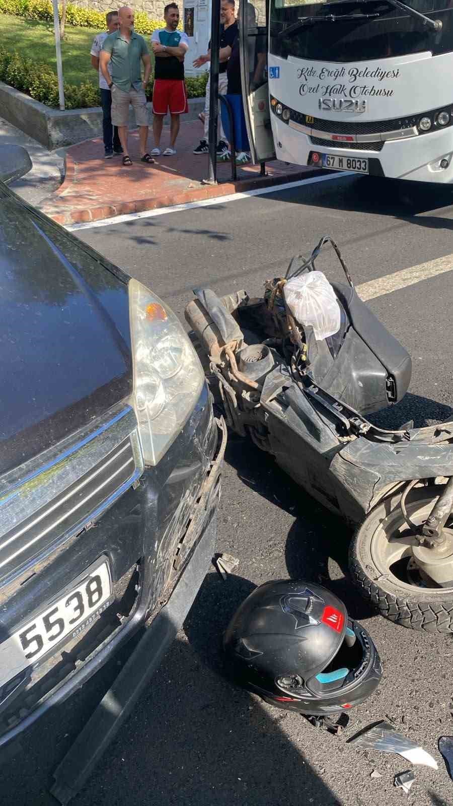 Karadeniz Ereğli'de Dönüş Yasağı İhlali Kazaya Yol Açtı: Motosiklet Sürücüsü Yaralandı