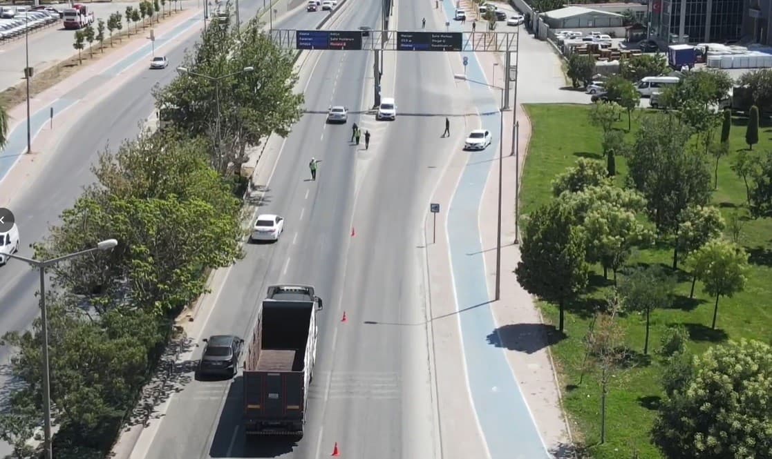 Konya'da Uyuşturucu Operasyonu: Bir Araçta 124 Bin 376 Sentetik Hap Ele Geçirildi