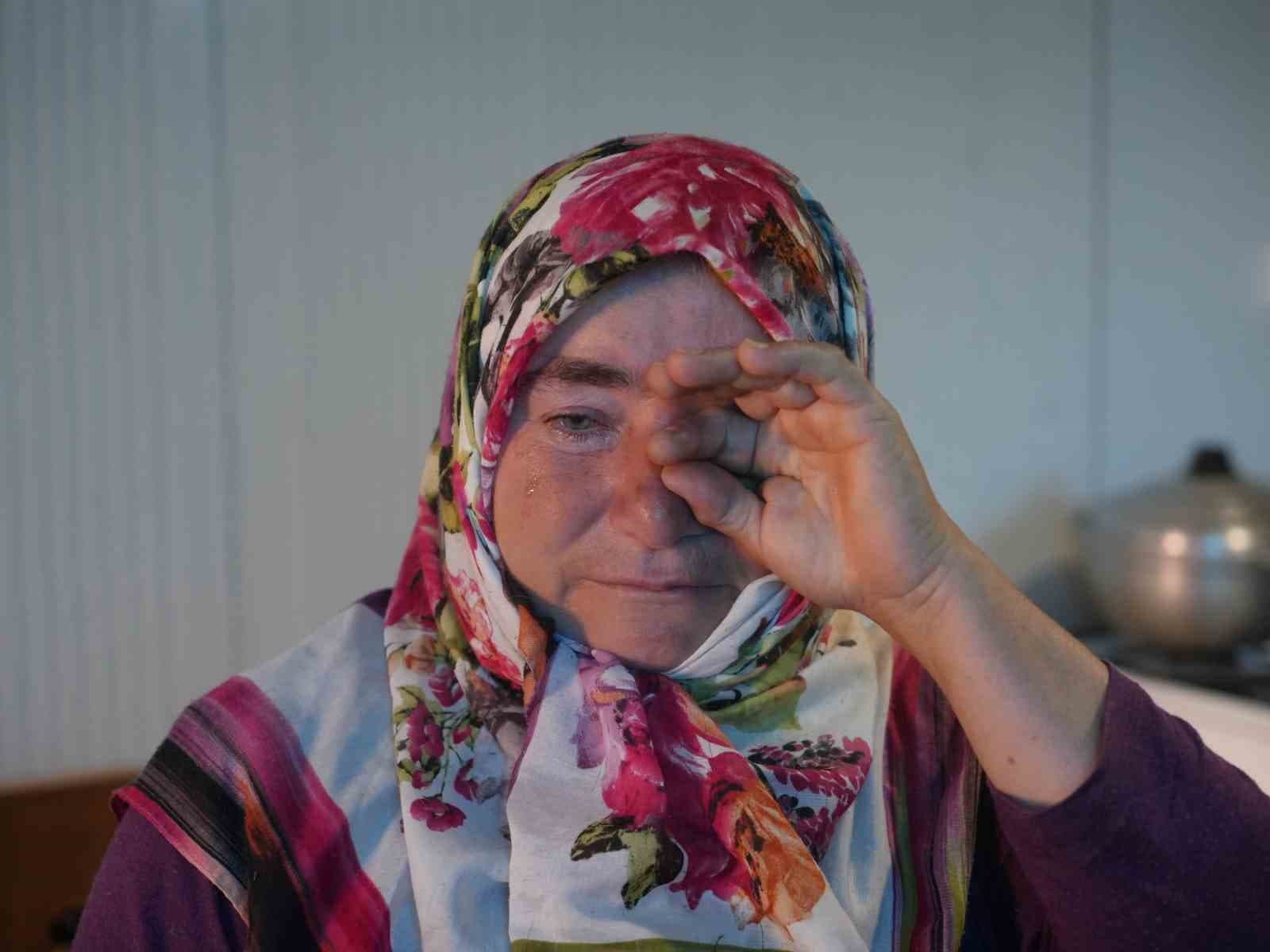 Yangın Sonrası Konutunu Kaybeden Sönmez Ailesi, İnşaat Sözleşmesi İhlali Nedeniyle Konteynerde Yaşamaya Devam Ediyor
