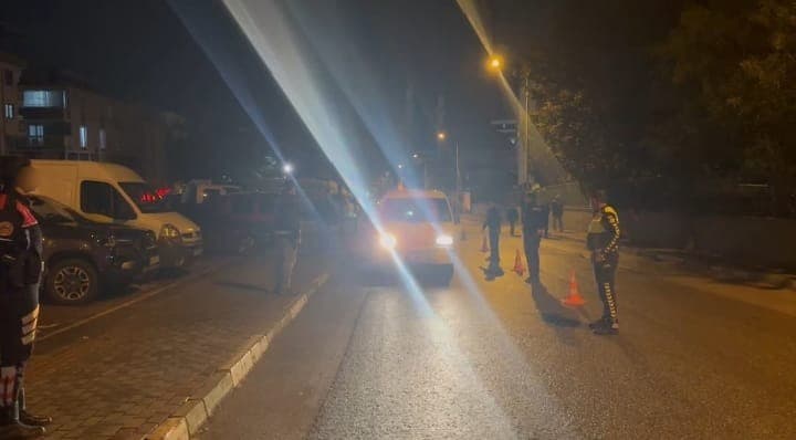 Bursa'da Asayiş Operasyonu: 539 Kişi Sorgulandı, İdari Eksiklikler Tespit Edildi