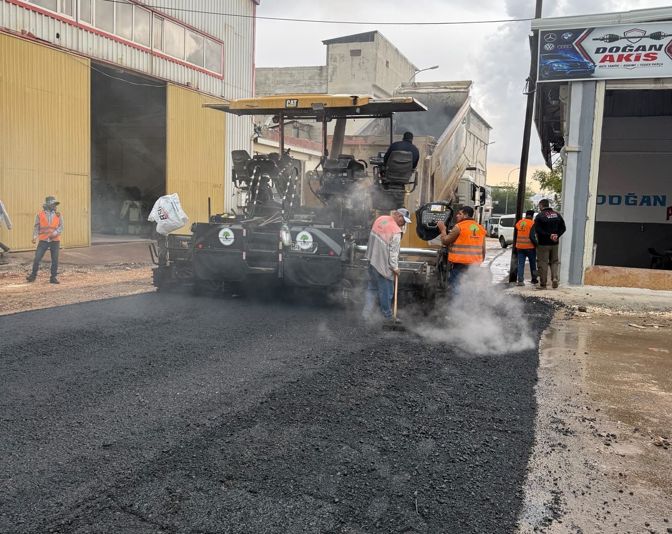 KÜSGET'te Altyapı Yenileniyor: 35 Kilometre Yol Asfaltlandı
