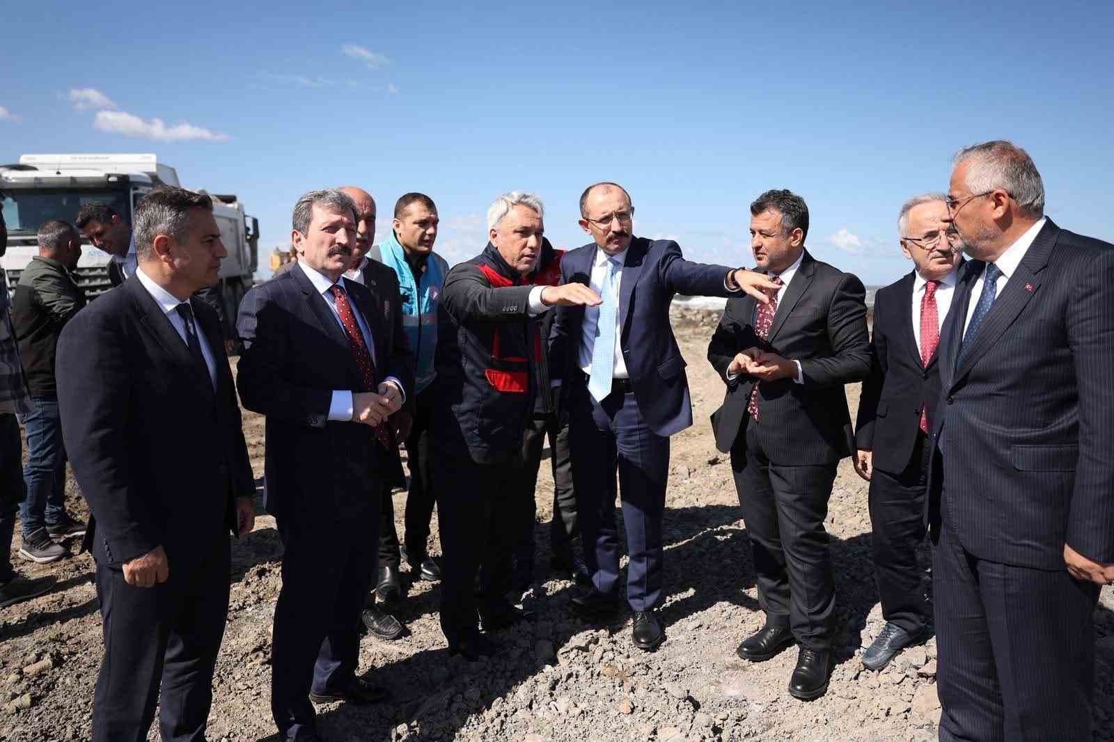 Bafra Sahilinde 1 Milyar TL’lik Tahkimat Projesiyle Erozyonla Mücadele