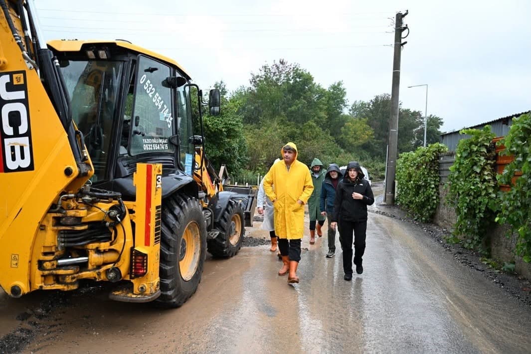 Başkan Kocaman, Yağış Sonrası Hasar Bölgelerini Yerinde Kontrol Etti