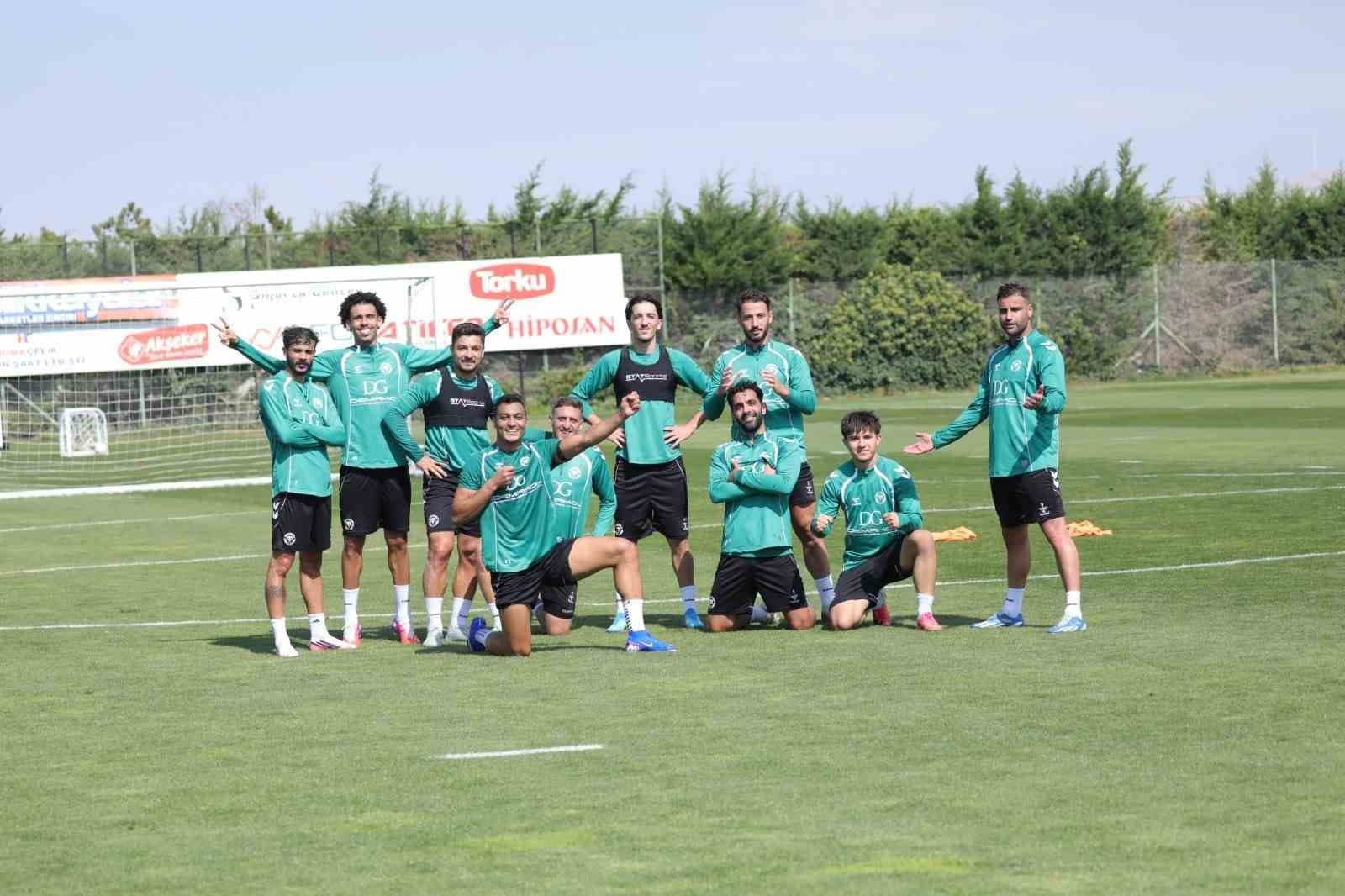 Konyaspor, Başakşehir karşılaşması öncesi hazırlıklarını sürdürdü