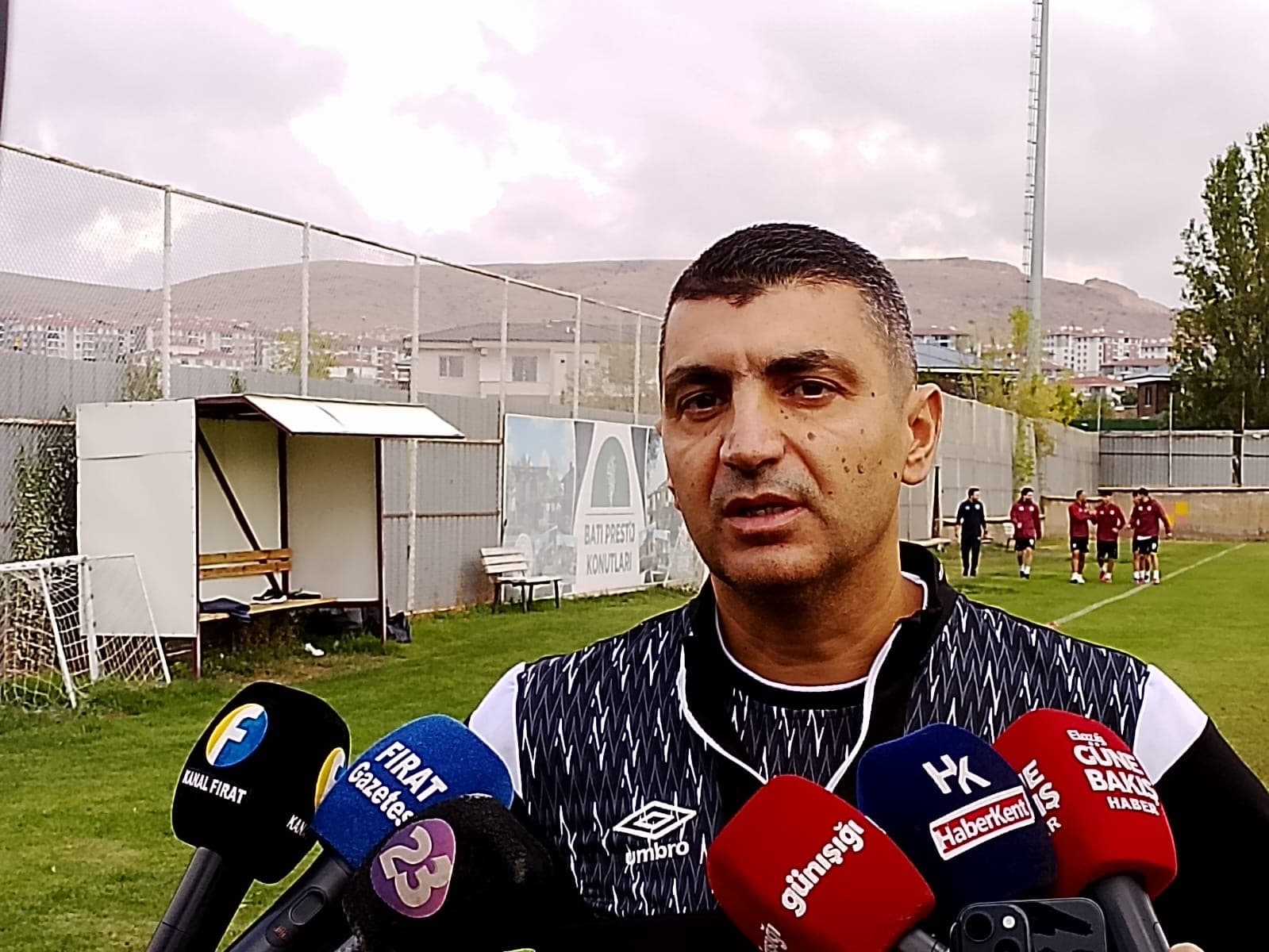 Teknik Direktör Bozkurt: Elazığspor İç Sahada Galibiyete Odaklanıyor