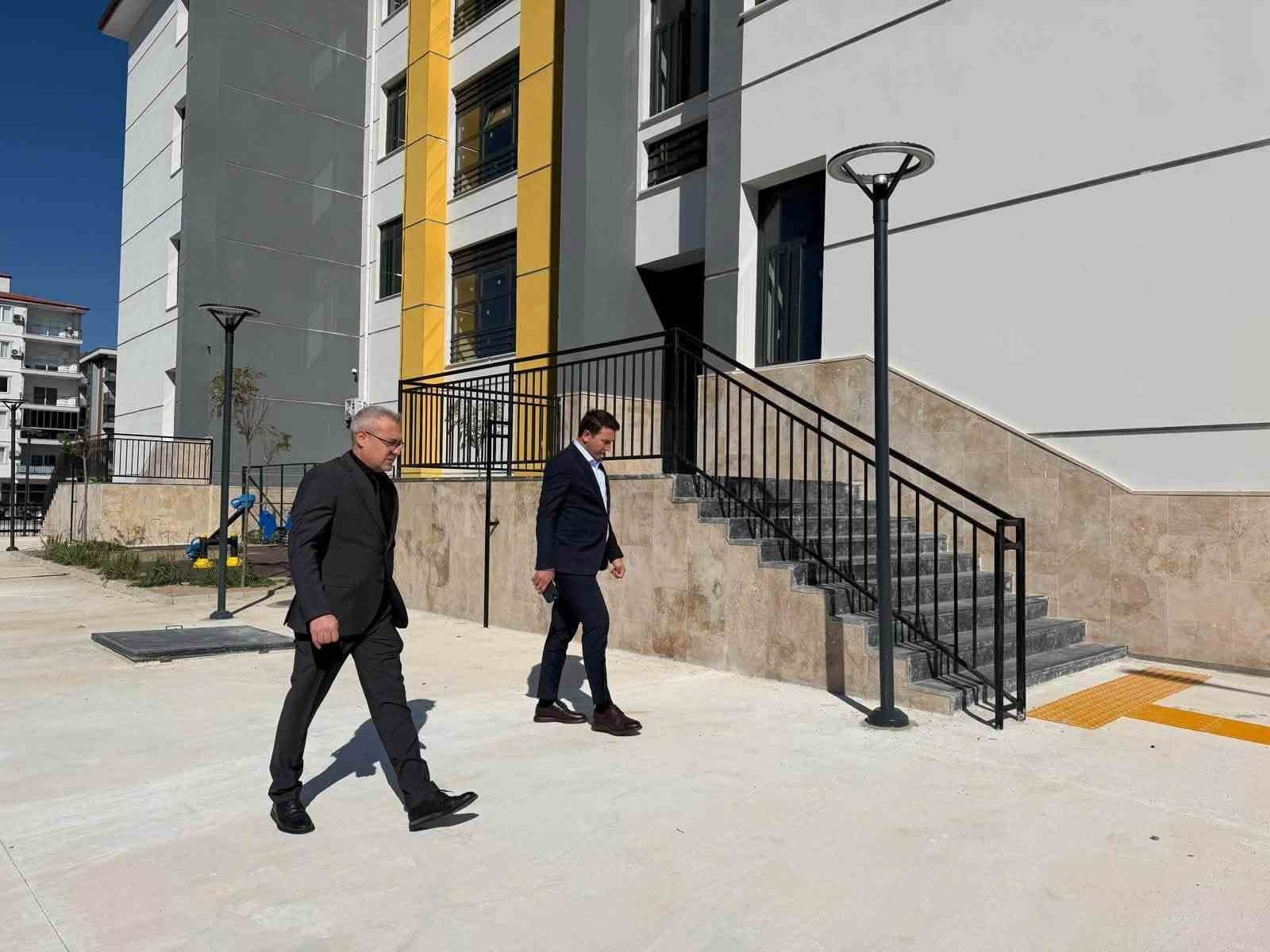 Buharkent'te 24 Sınıflı Kamilpaşa İlkokulu İnşaatında Son Aşamaya Gelindi