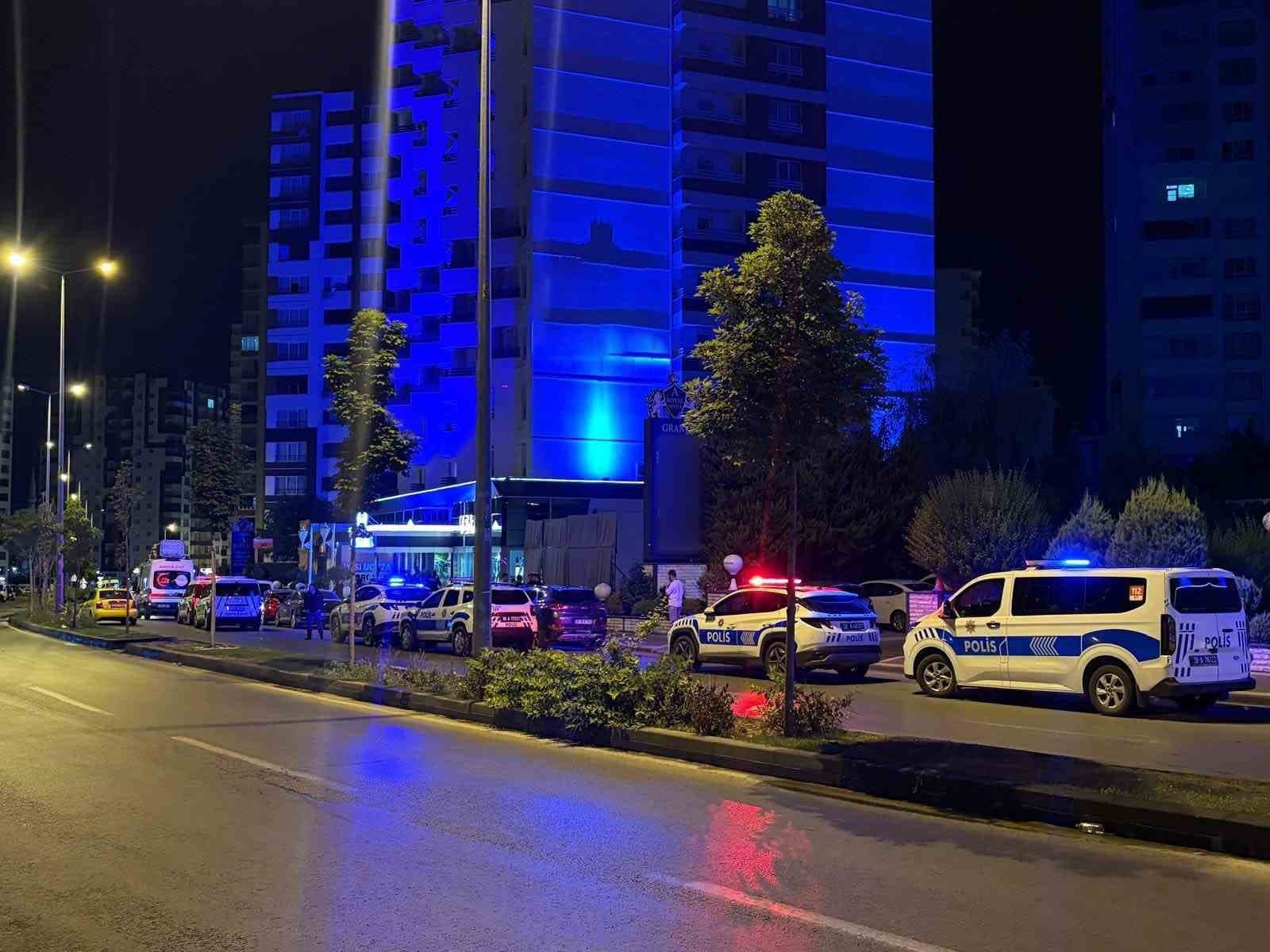 Genç Kadını Bıçaklayıp 5. Kattan Atan Kişi, Olayı Videoyla İtiraf Etti