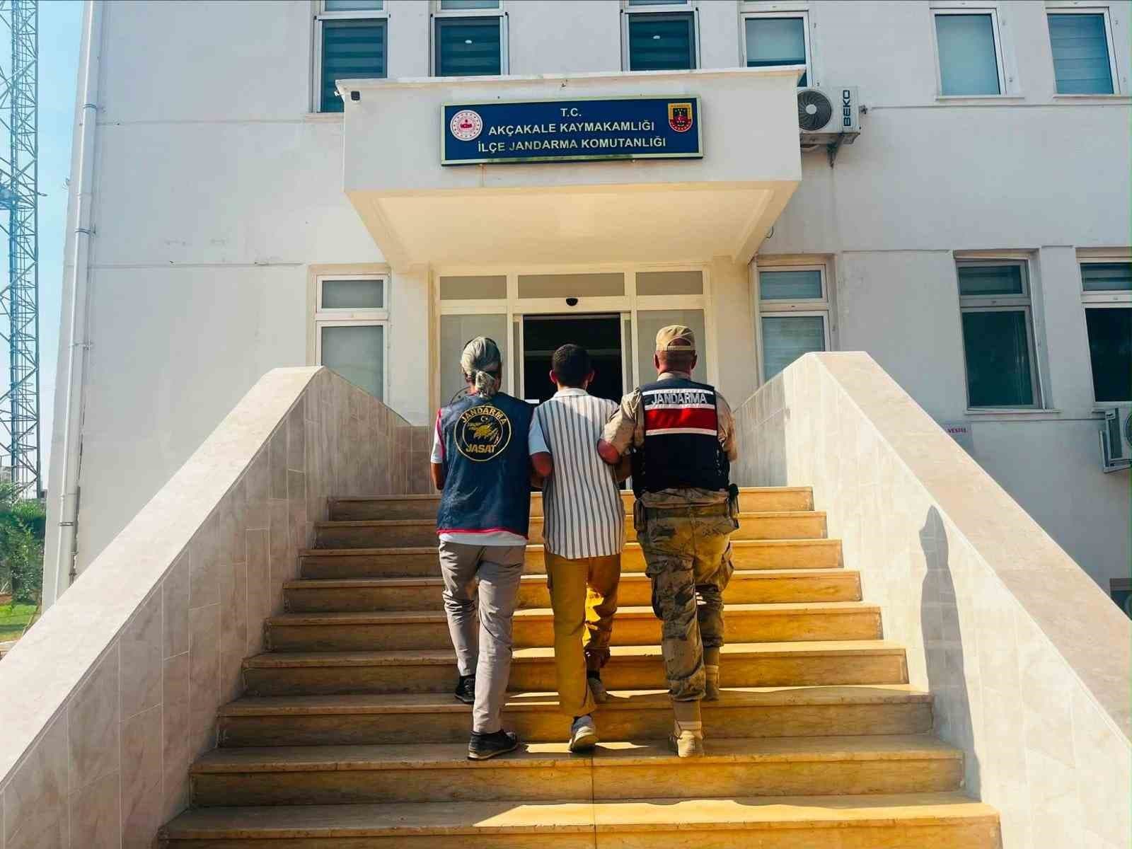 Şanlıurfa'da Hırsızlık Suçundan Aranan Kişi Tutuklandı
