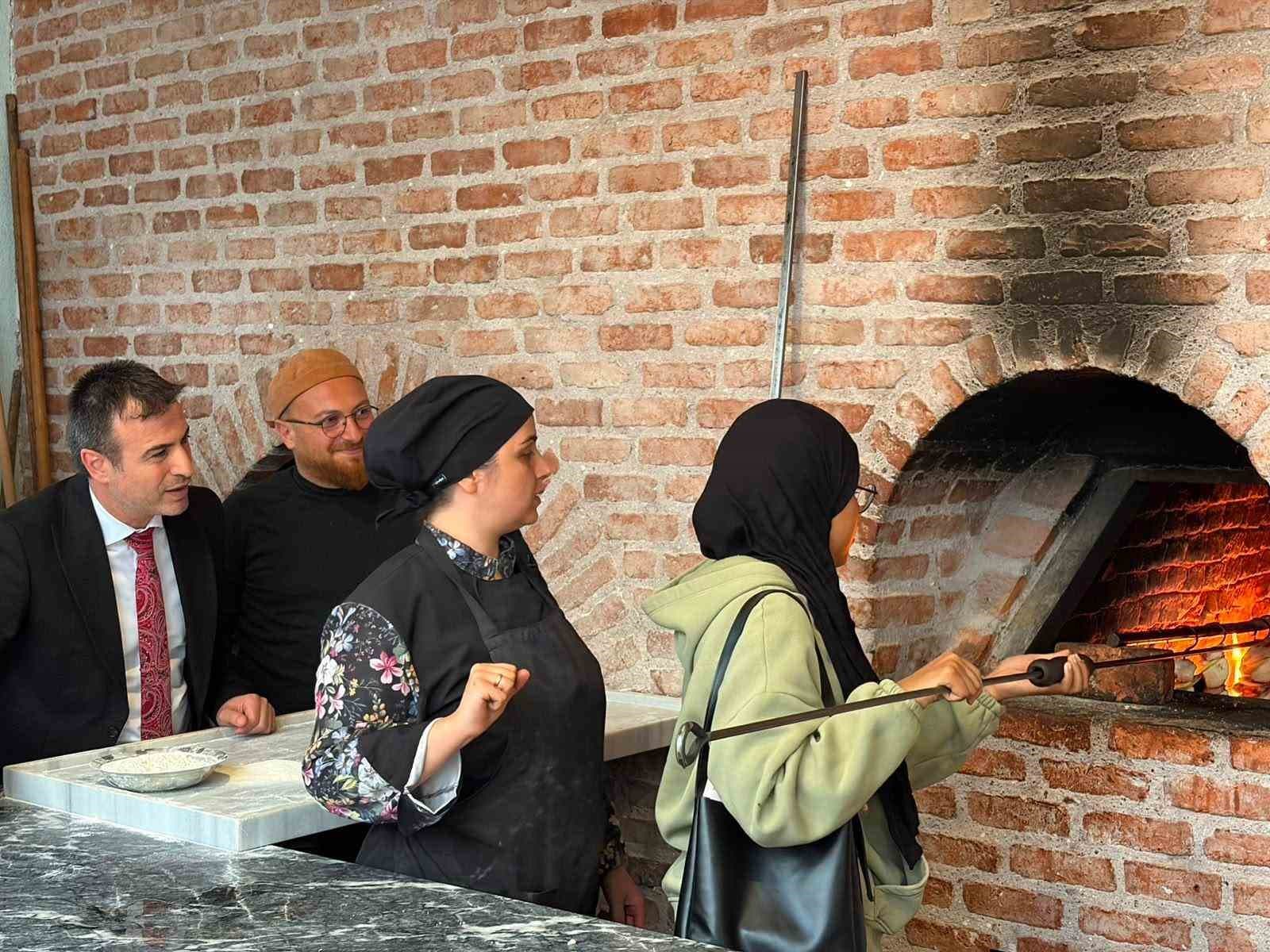 TOGÜ Öğrencileri Tarihi Mekânlarda Şehir ve Kültür Dersini Uyguladı