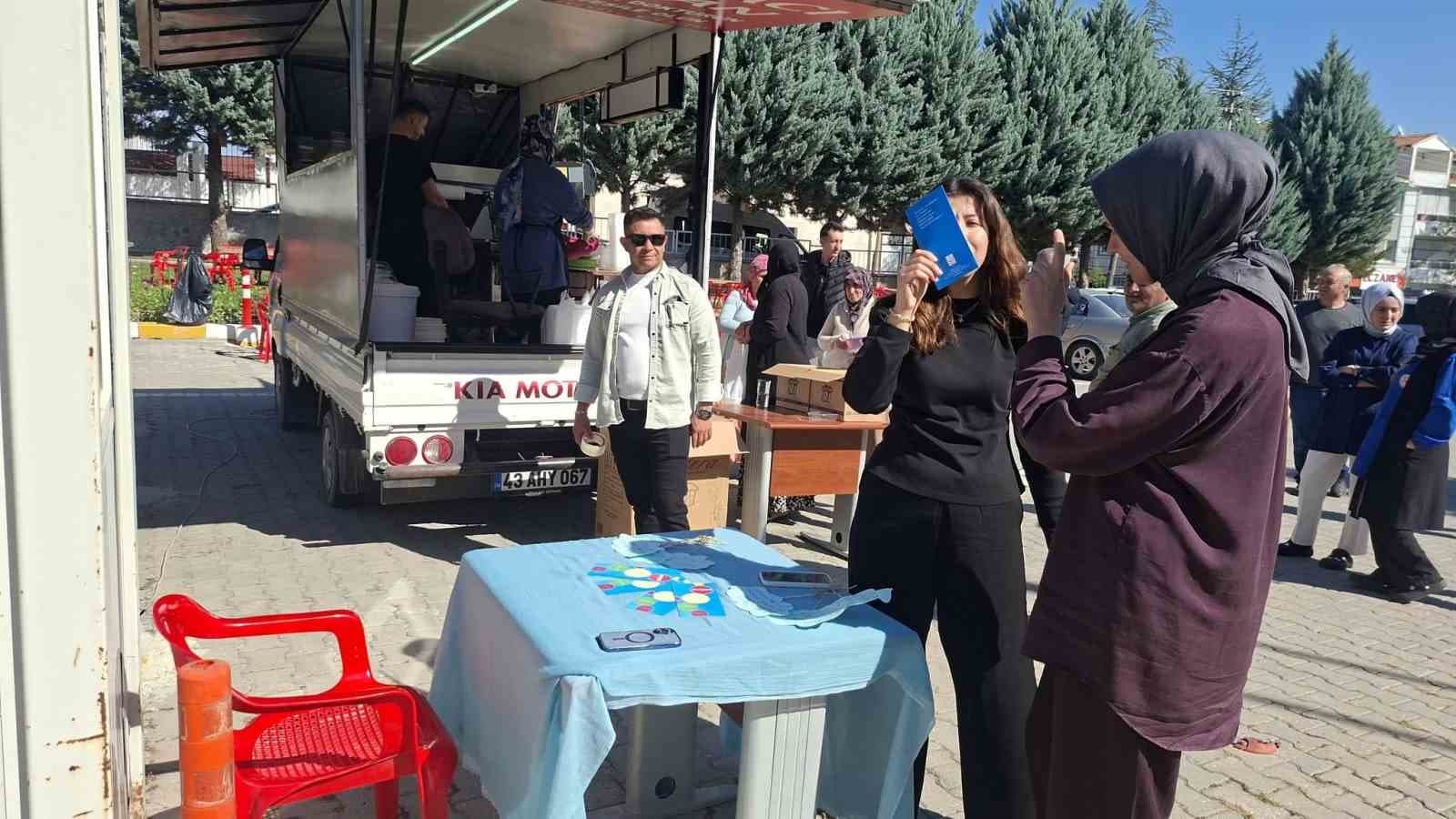 Hisarcık Devlet Hastanesi'nde Emzirme ve Normal Doğum Haftası Bilgilendirmesi Düzenlendi