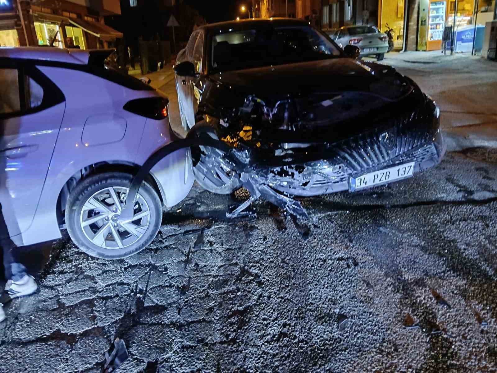 Alkol Seviyesi Yüksek Sürücünün Ehliyeti İptal Edildi: Eskişehir Kazasında Araçlarda Ağır Hasar Oluştu