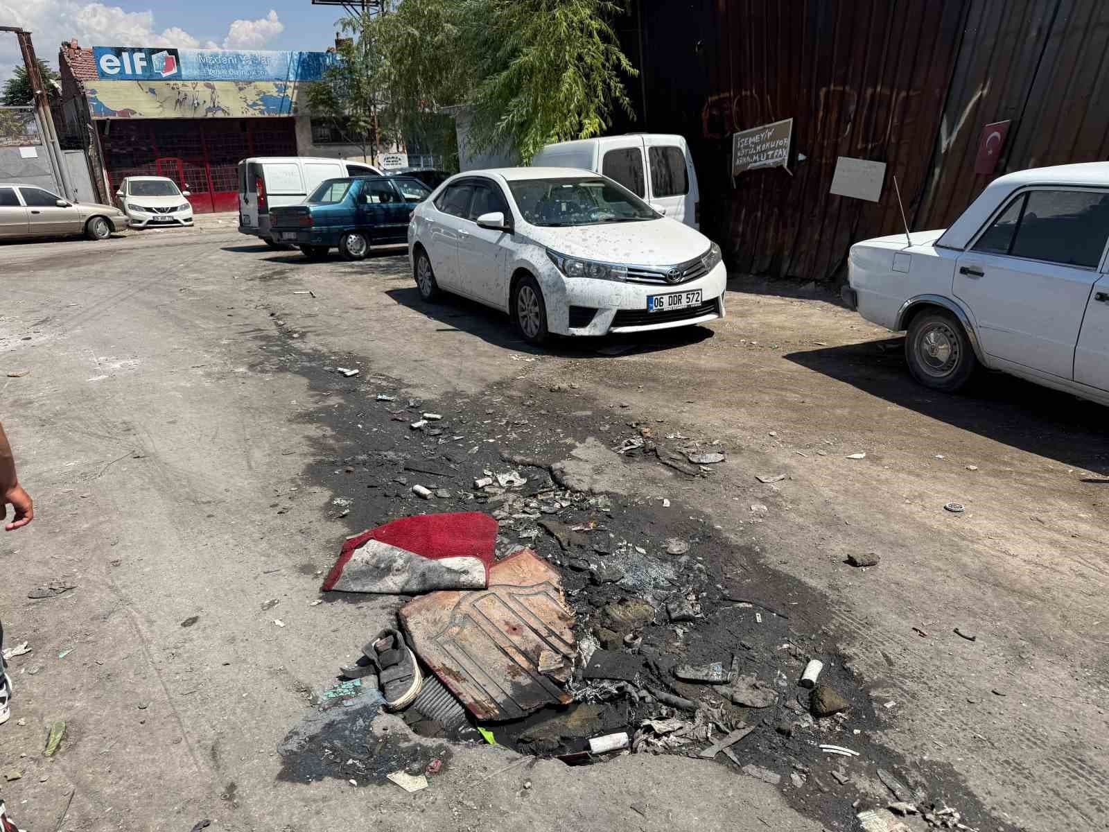 Eskişehir'de Sanayi Sitesinde Derin Çöküntü ve Atık Birikimi Ulaşımı Etkiliyor