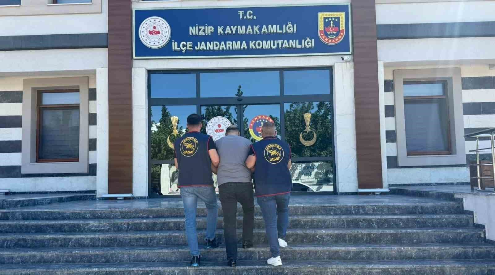 Kesinleşmiş 16 Yıl Hapis Cezasıyla Aranan Şahıs Gaziantep'te Yakalandı