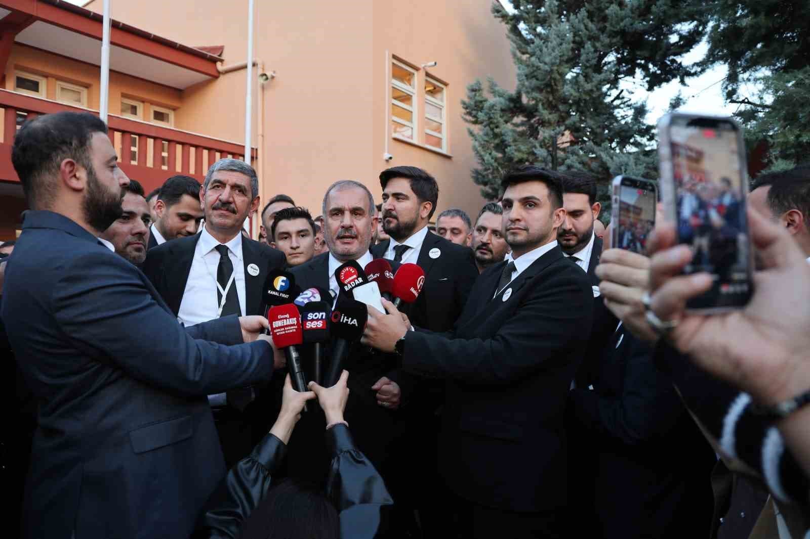 Elazığ Ticaret ve Sanayi Odası Seçimlerinde İdris Alan Yeniden Başkan Seçildi