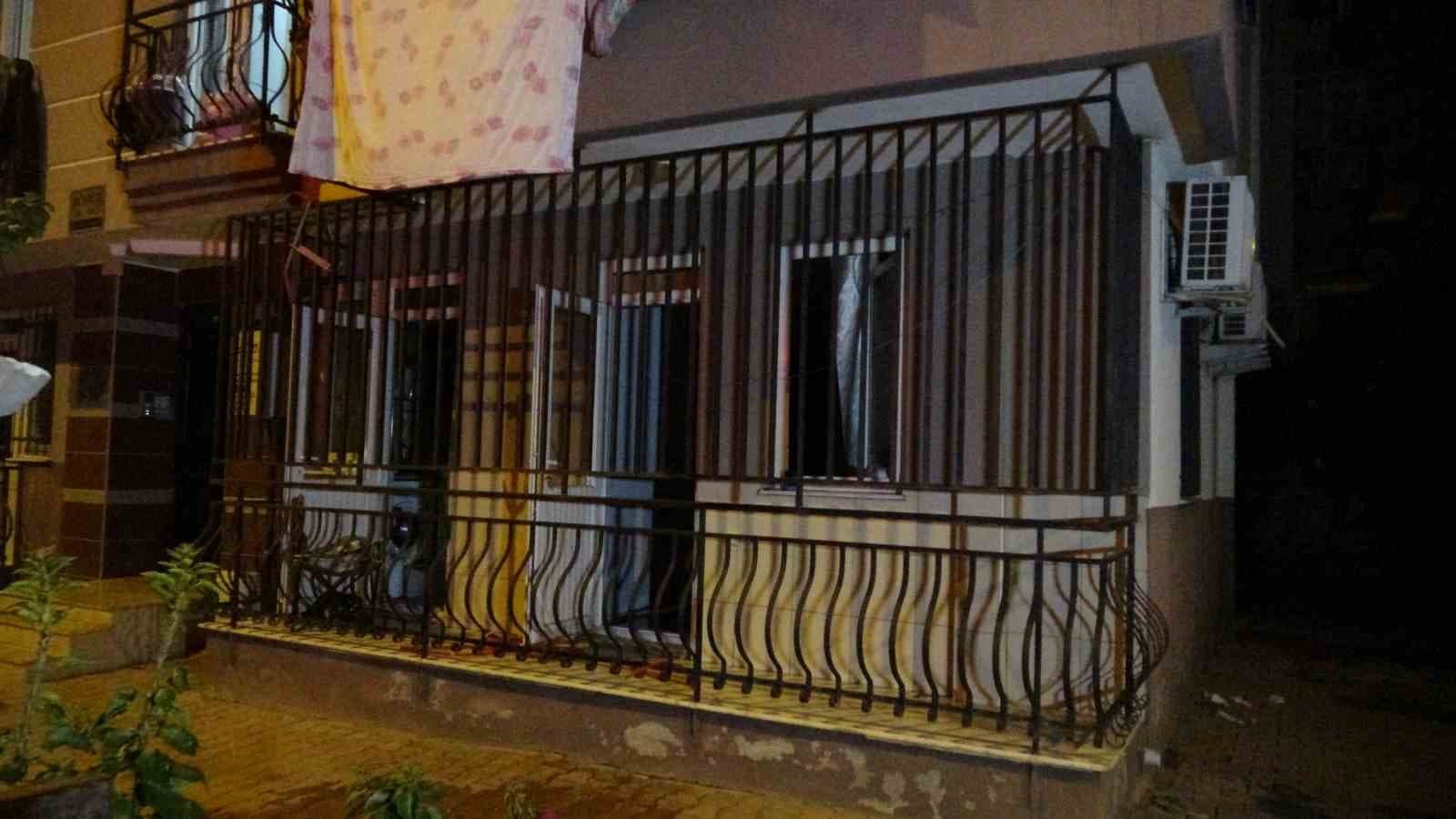 Kayıp Oğlunu Arayan Adamın Evinde Yangın Çıktı