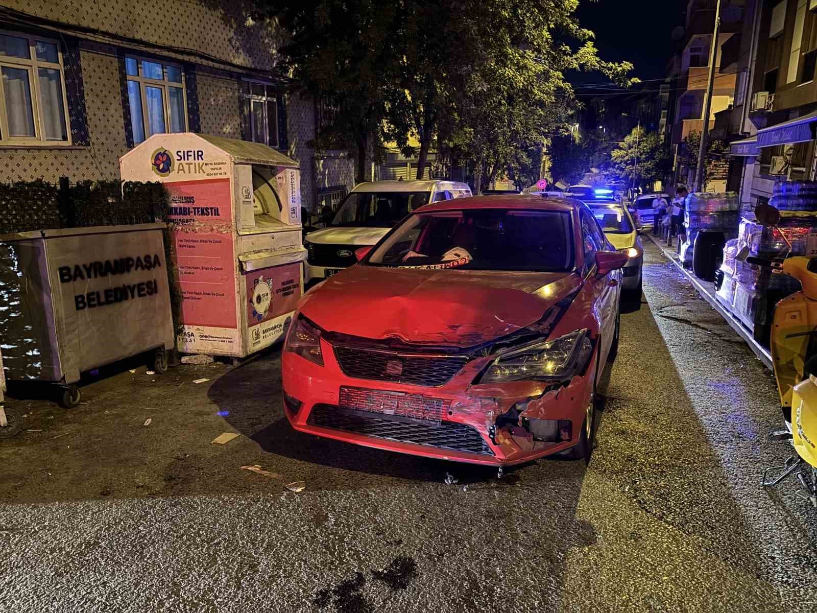 Hasta Taşıyan Ambulans Otomobile Çarpıştı: Üç Sağlık Personeli Yaralandı