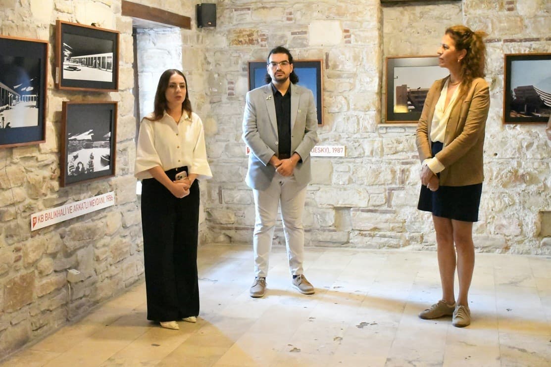 Kuşadası’nın Mimari Mirası, 'Kuşadası Modern' Sergisiyle Yeniden Ortaya Çıktı