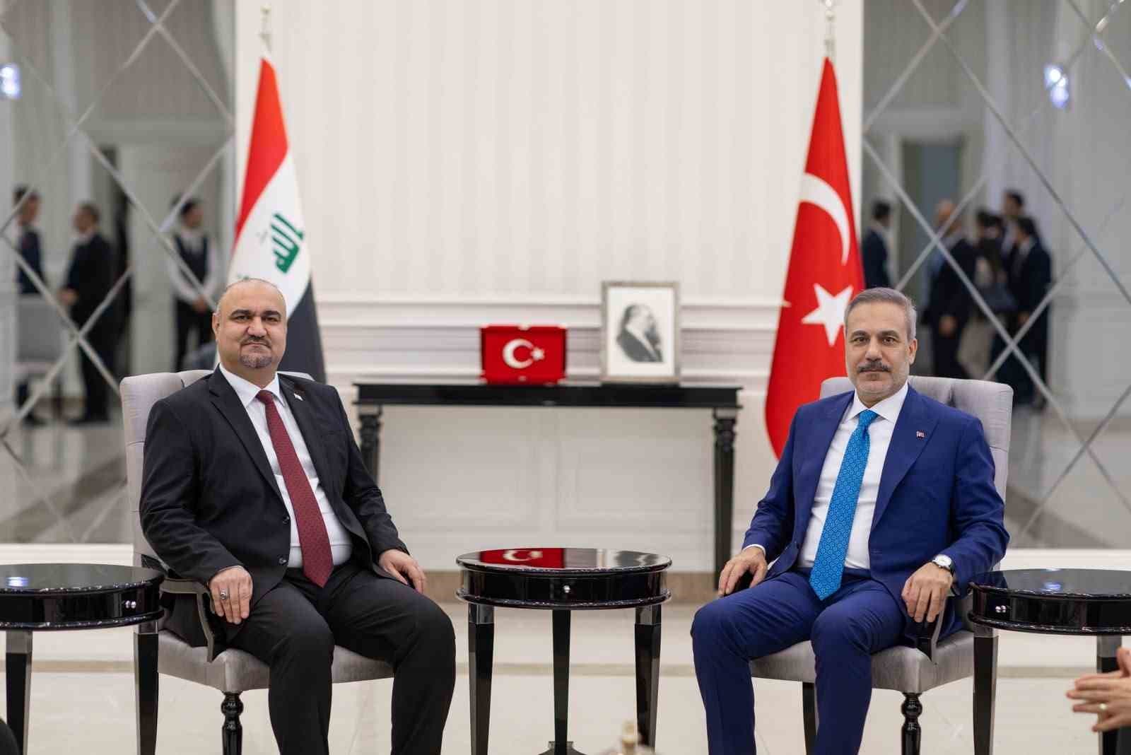 Bakan Fidan, Irak Devlet Bakanı Ağaoğlu ile bir araya geldi