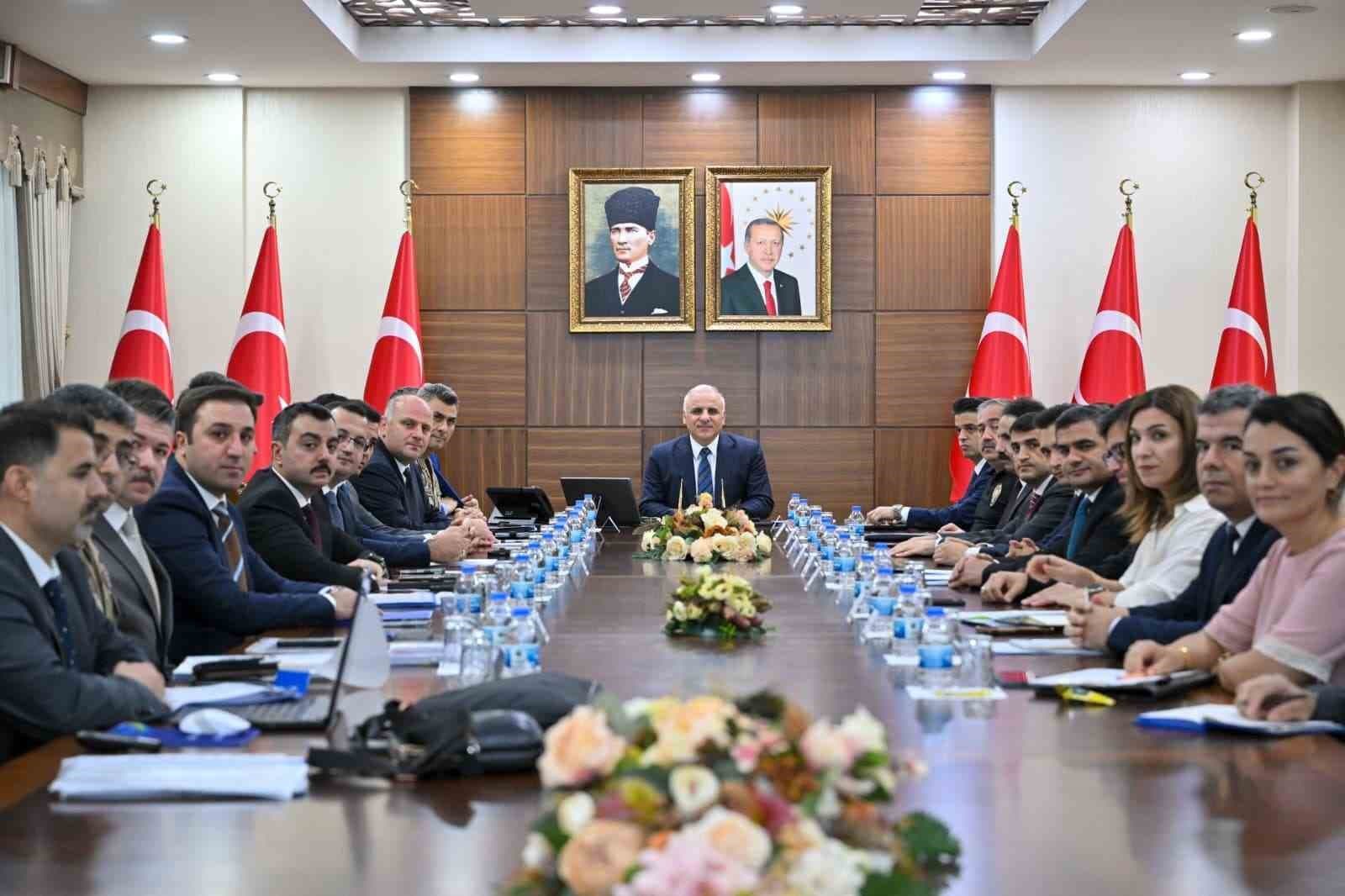 Diyarbakır'da Okul Güvenliği Tedbirleri Değerlendirildi