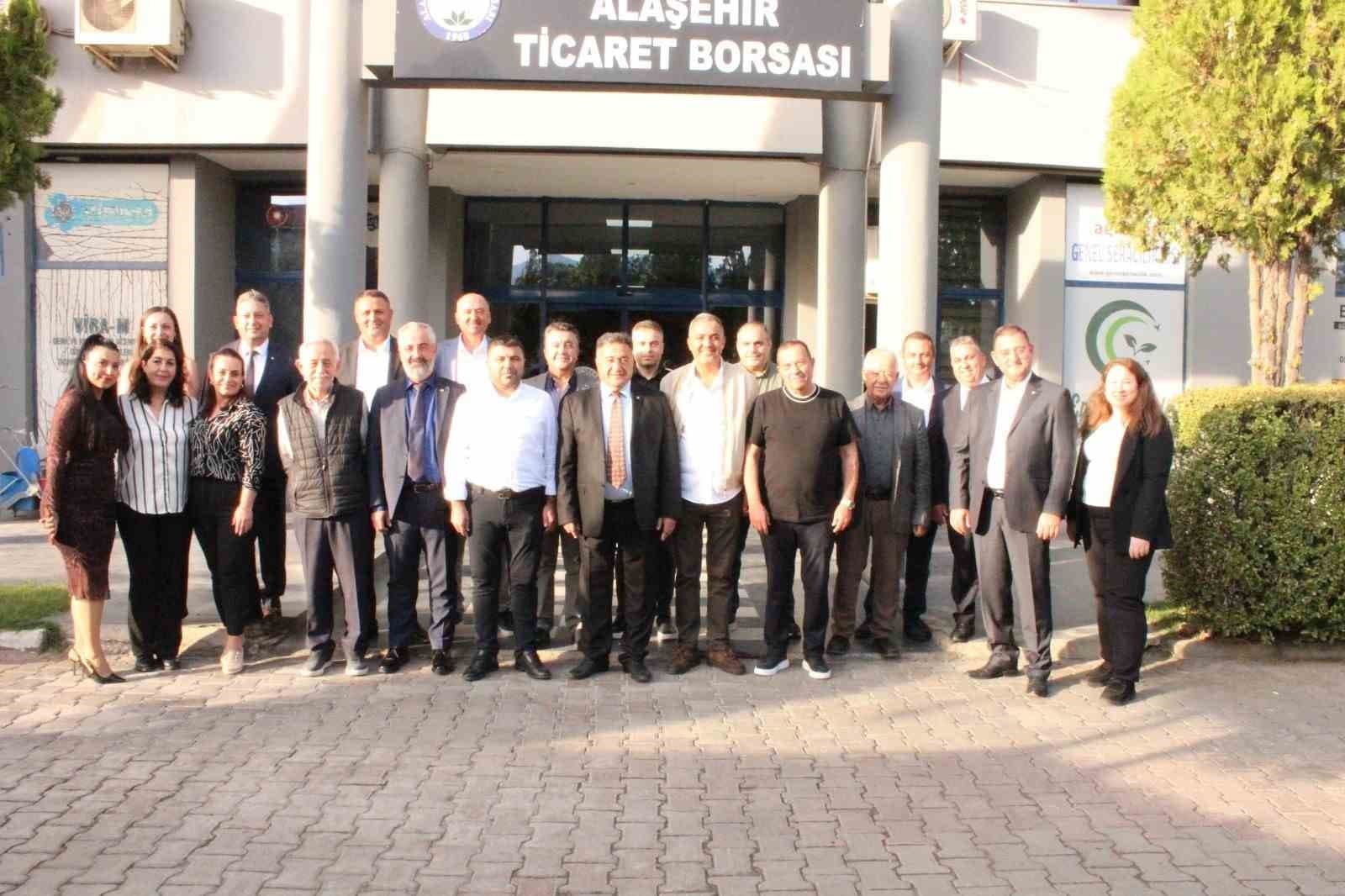 Alaşehir Ticaret Borsası'nda Mevcut Başkan Soygür Yeniden Seçildi