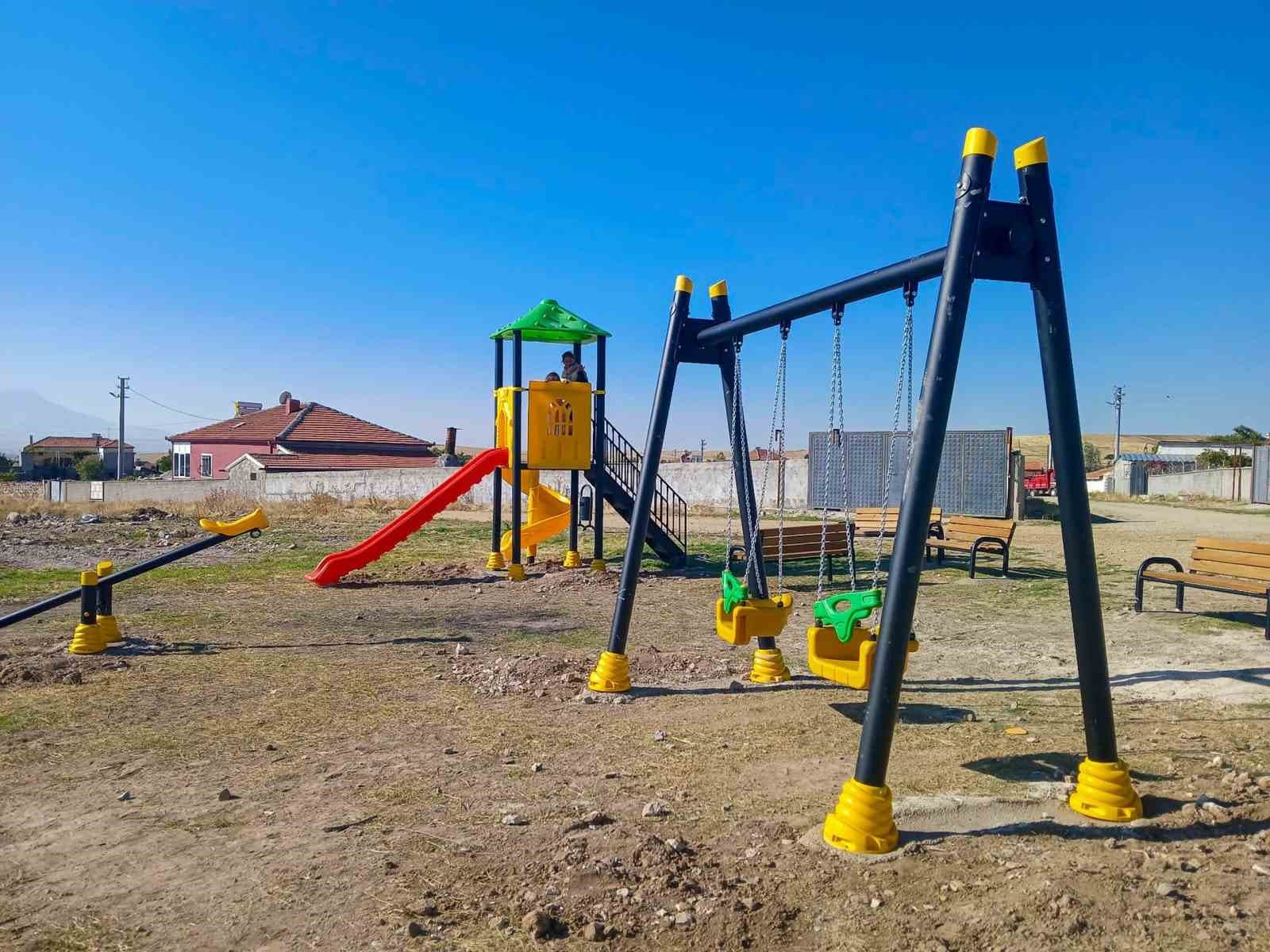 Aksaray'da 13 Köye Sosyal Donatı Malzemeleri Dağıtıldı