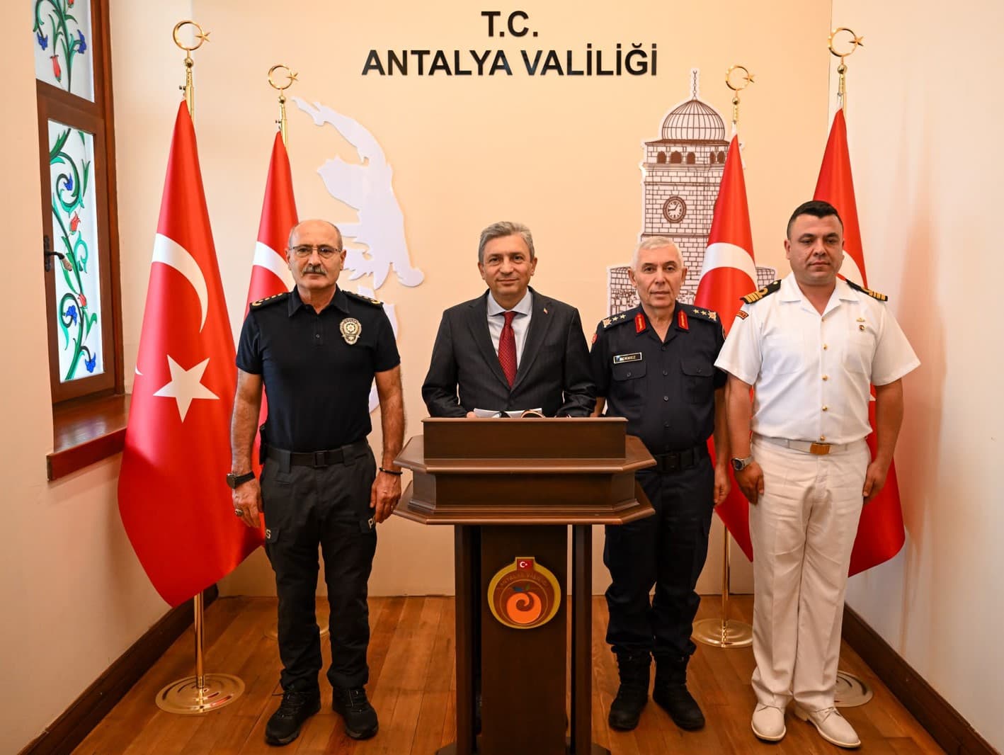 Antalya'da Eylül Ayı Güvenlik Verileri Açıklandı: 11 Bin Olayın Neredeyse Tamamı Çözüldü