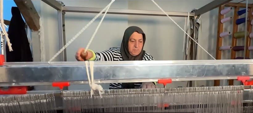 Kemaliye’nin asırlık dokuma geleneği Gazenne kumaşıyla yaşatılıyor