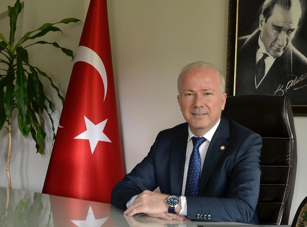 Sefa Karaarslan’ın Annesi Hayatını Kaybetti