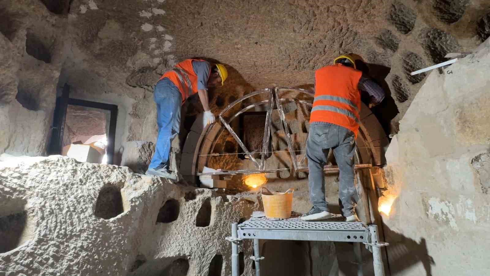 Kapadokya'da Yedi Peri Bacası İçin Koruma Çalışmaları Devam Ediyor