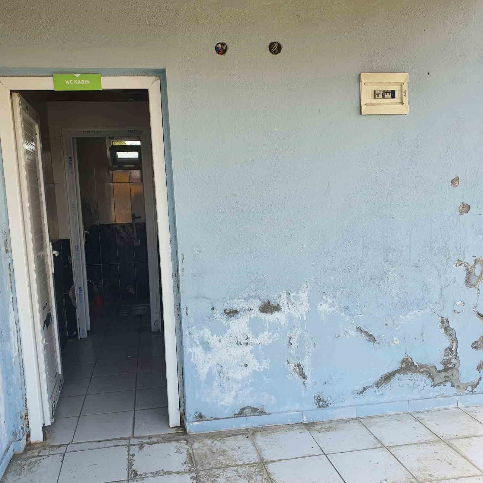 Tepebaşı Doğal Yaşam Parkı'nda Piknik Alanı Tuvaletlerinin Durumu Eleştiriliyor