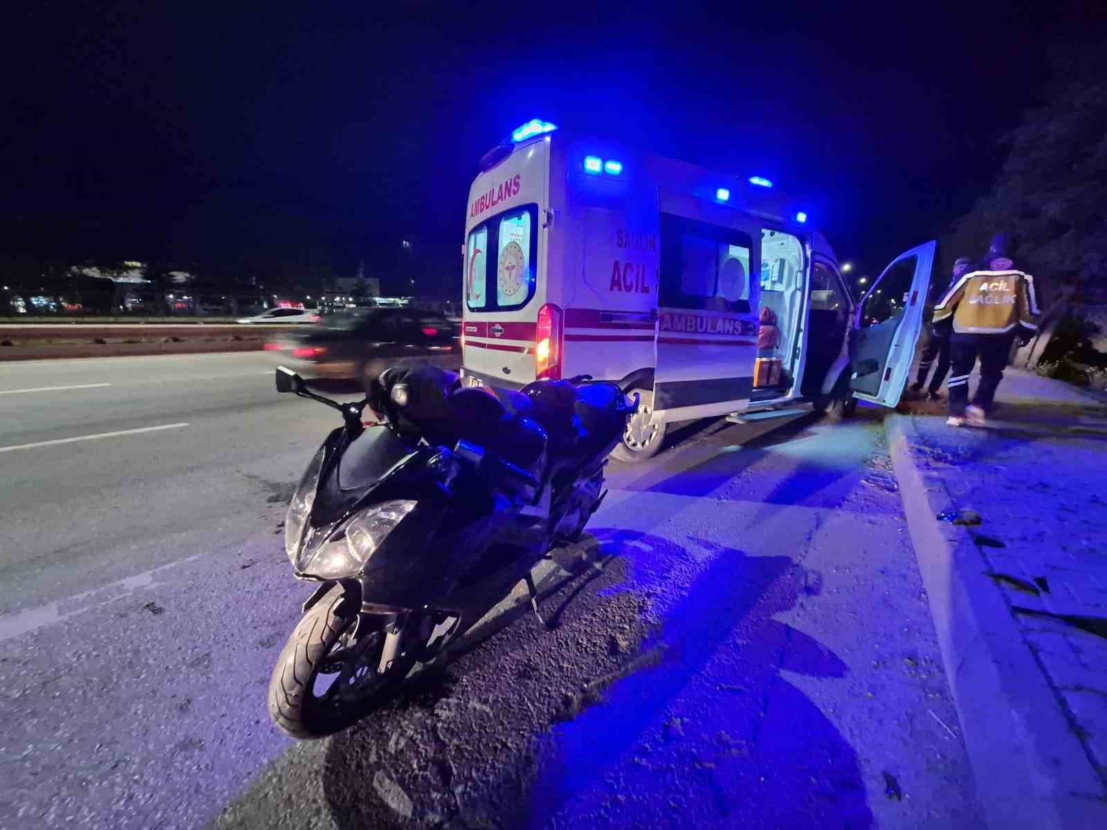 Eskişehir Çevre Yolu'nda Motosiklet Kazası: Otomobile Arkadan Çarptı