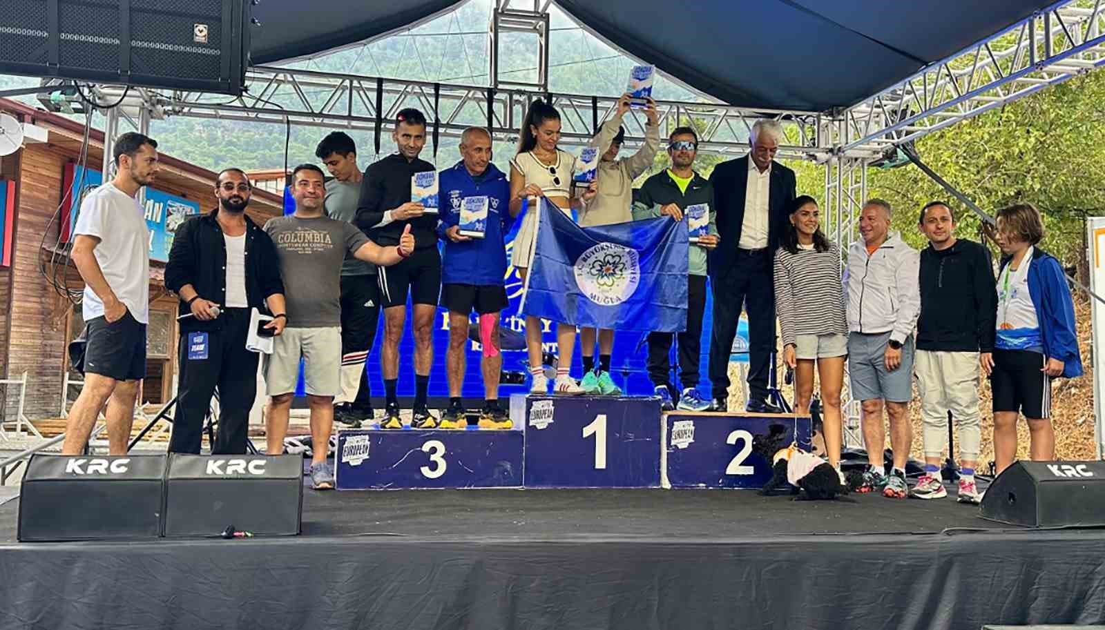 Gökova Run Fest'te Büyükşehir Sporcuları Başarılı Performanslar Sergiledi