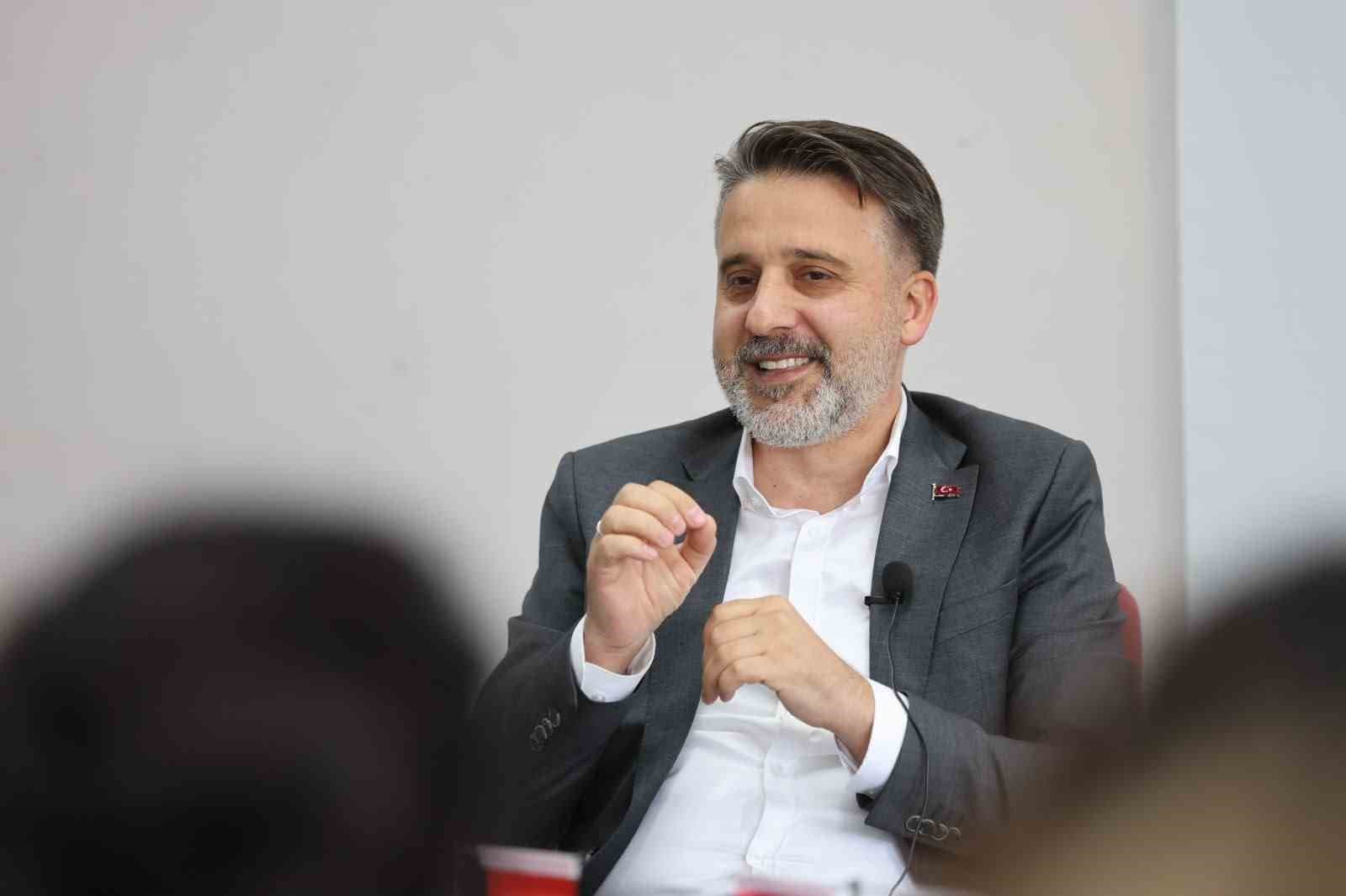 Bursa Büyükşehir Başkan Vekili Biba, Mimarlık Öğrencilerine Rehberlik Etti: 'Geleceğiniz Parlak'