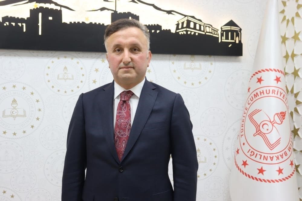 Yeni Eğitim Dönemi Öncesi Güvenlik Eğitimi: İl Milli Eğitim Müdürü Esen Açıklamaları