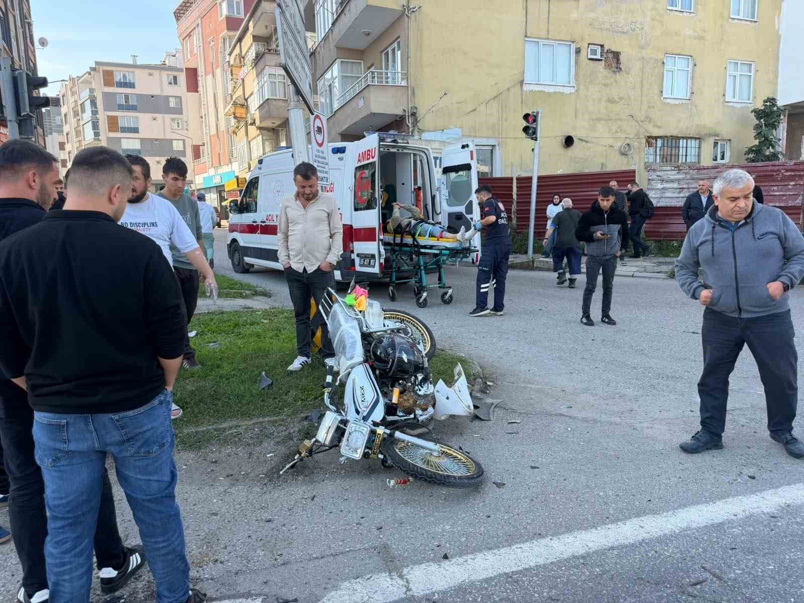 Samsun'da Kırmızı Işık Kazası: Bir Kişi Yaralandı