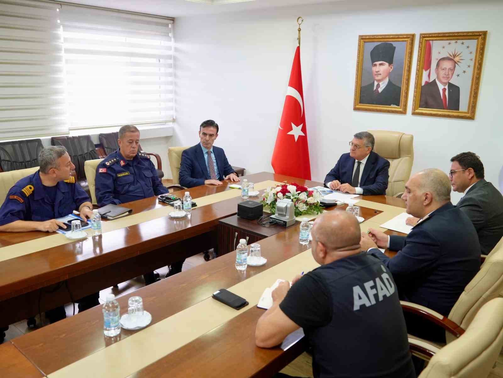 Sinop'ta Kayıp Polis Memuru İçin Yoğun Arama Operasyonu Devam Ediyor