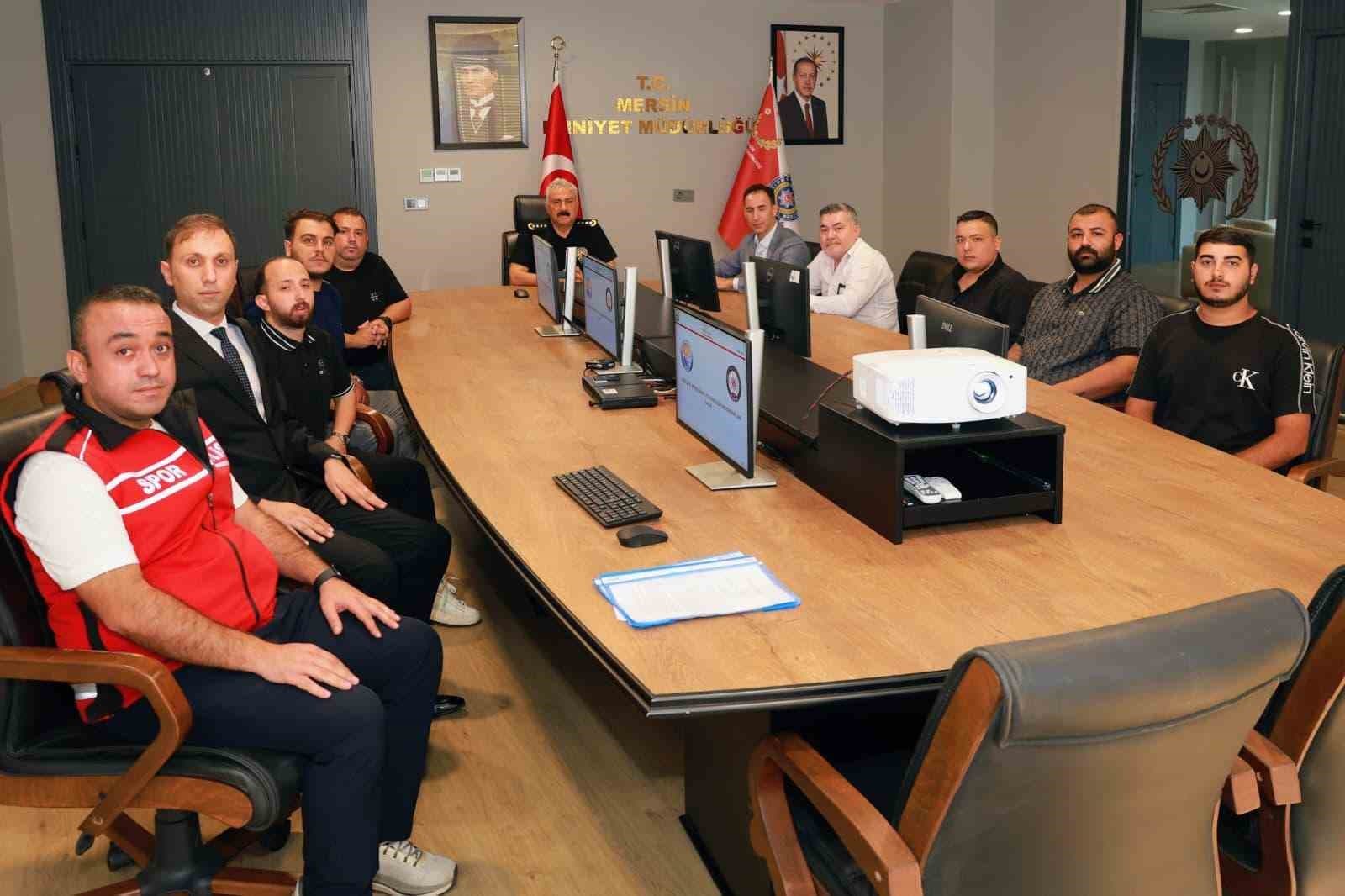 Mersin Emniyet Müdürü Aktaş, 2026-2027 Sezonu İçin Spor Güvenliği ve Koordinasyon Toplantısı Düzenledi