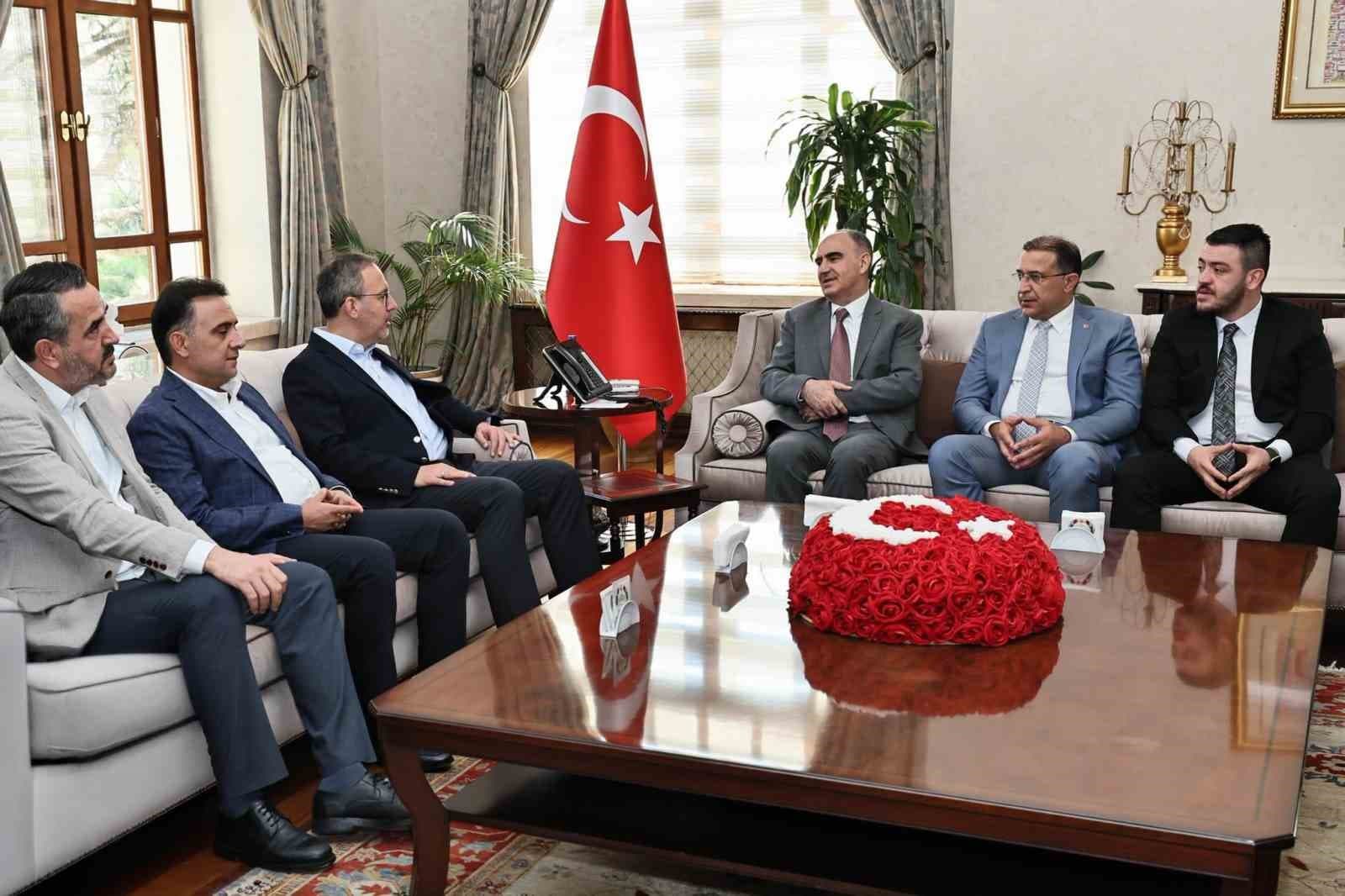 Manisa'da Gençlik ve Spor Alanındaki Yatırımlar Detaylıca İncelendi