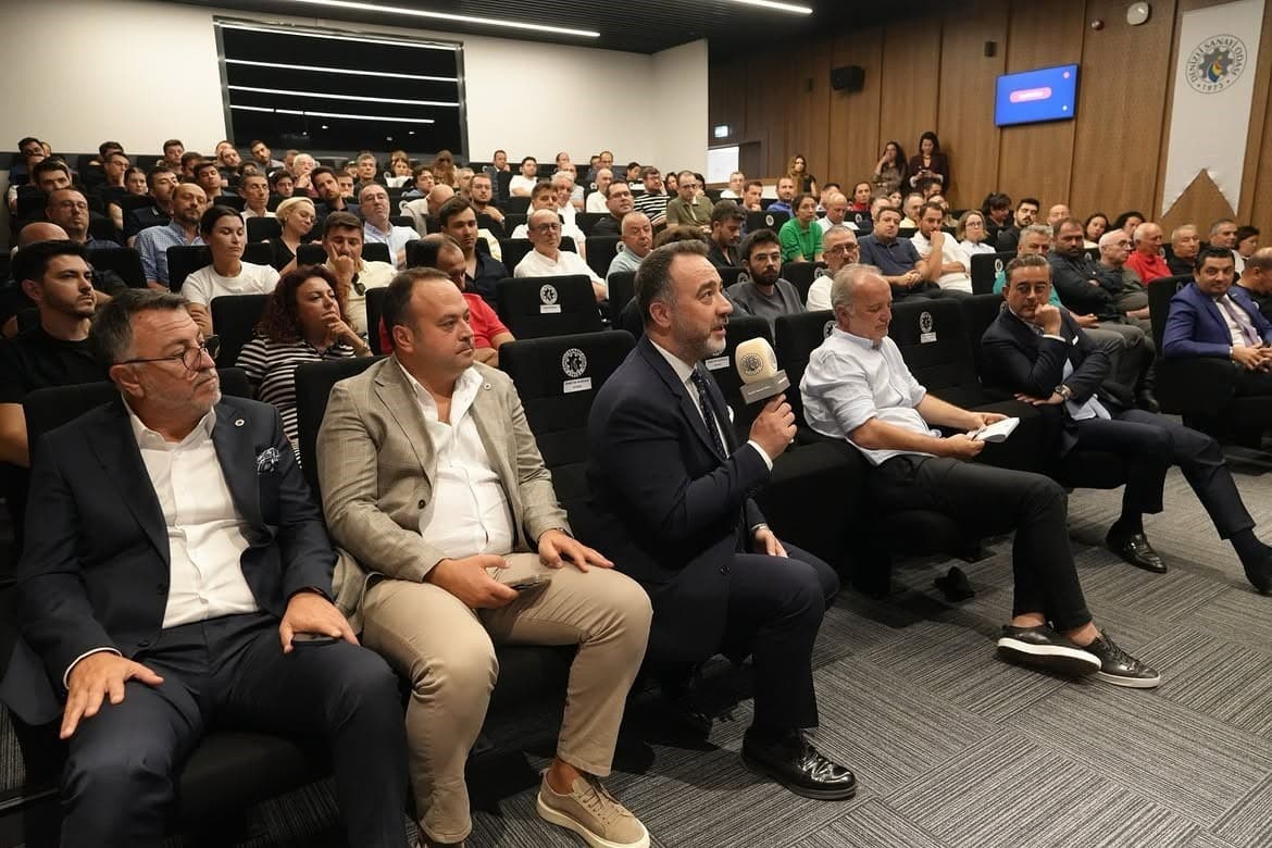 Yapay Zekâ Döneminde Sanayi İçin Yeni Strateji Belirlendi: DSO'da Değerlendirme Yapıldı