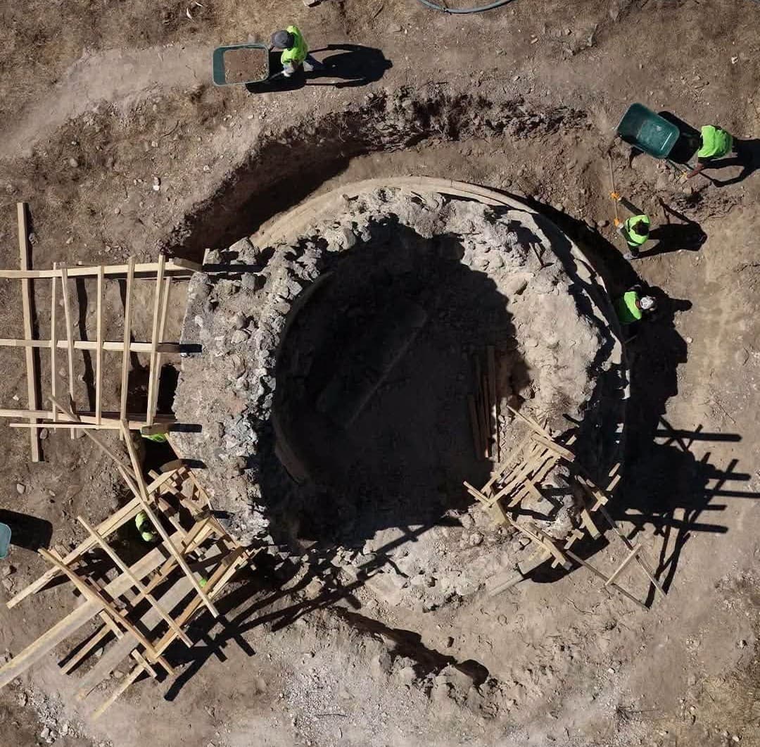 Kemah'ta Tarihi Sultan Melik Türbesi Restorasyonu Başlatıldı