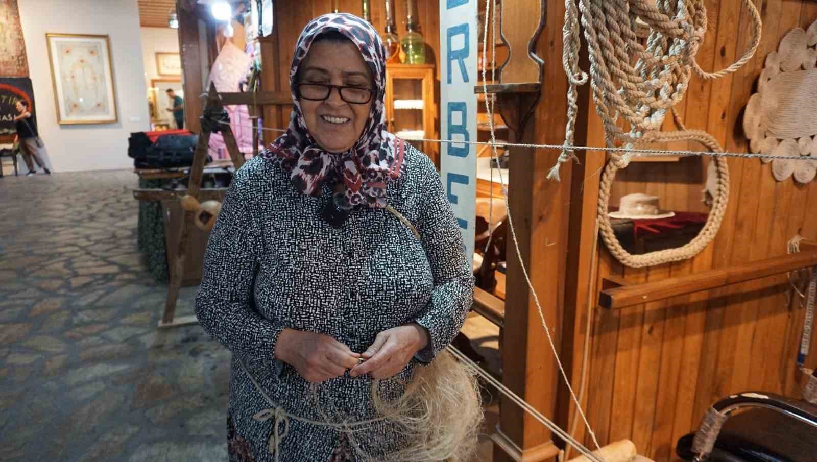 Fatih'in Gemilerini Yürüten Asırlık Urgan Sanatının Son Temsilcisi Raife Usta