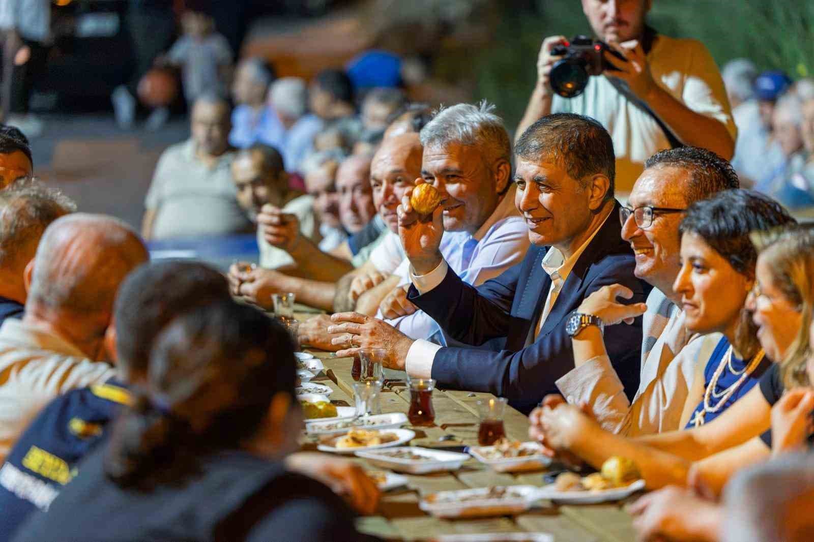 Başkan Tugay, Beydağlı Kadınlara Kooperatifleşme Çağrısı Yaptı: Üretin, Alım Garantisi Belediyeden