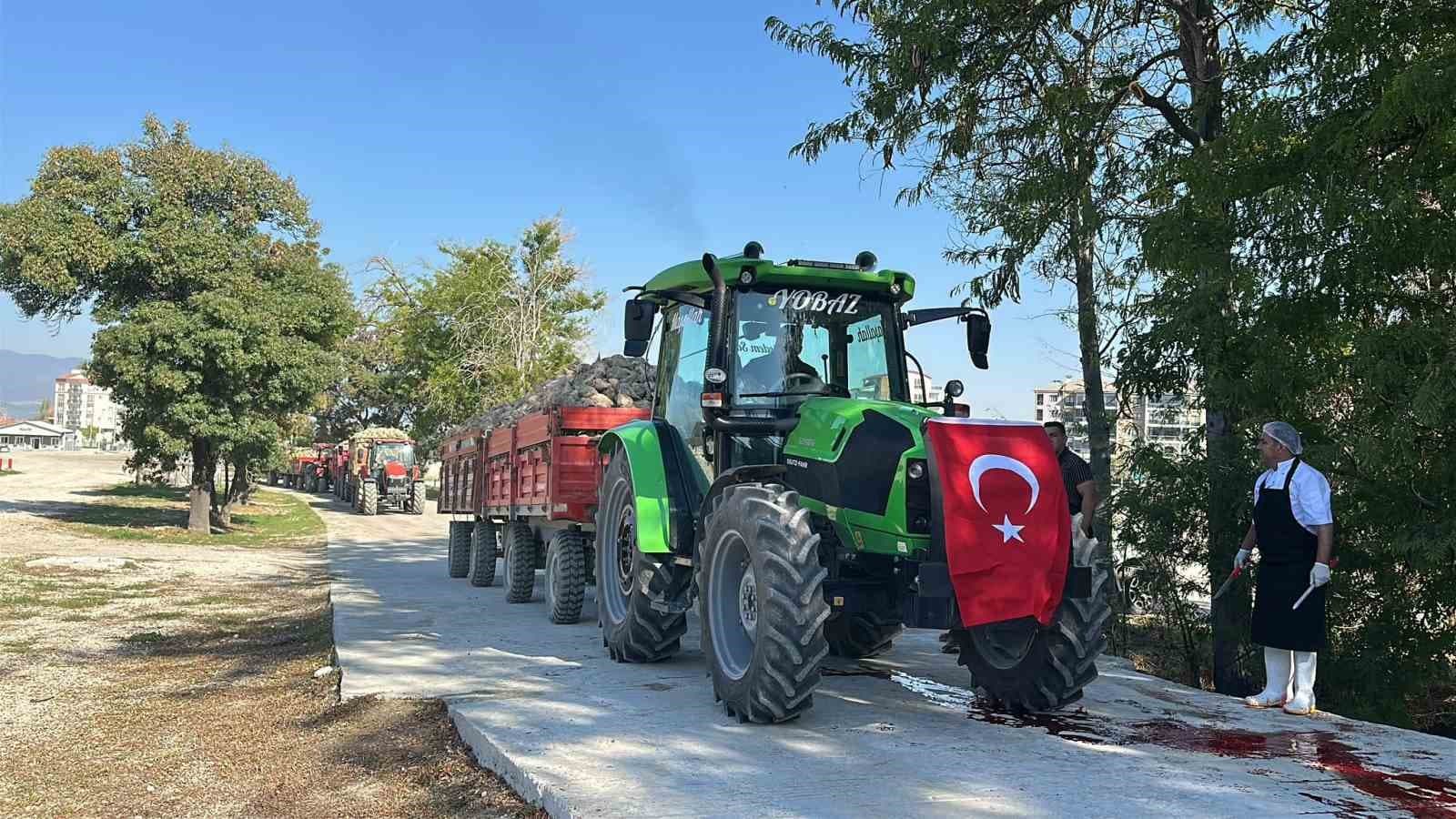 Burdur'da 640 Bin Ton Şeker Pancarı İşlenmeye Başlıyor