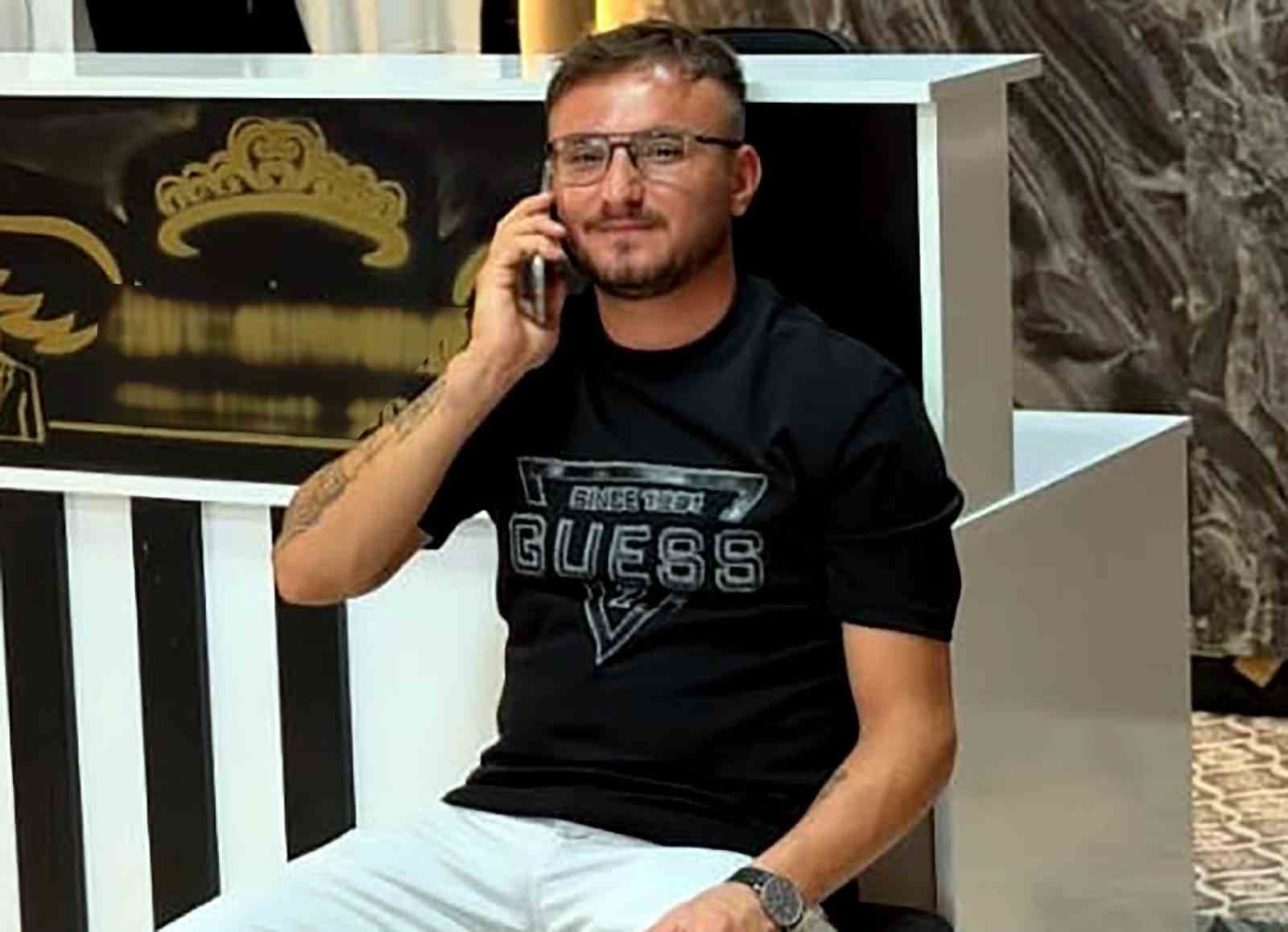 Parkta Gerginlik Kanlı Bitti: Şüpheli Bıçaklamadan Sonra Tutuklandı